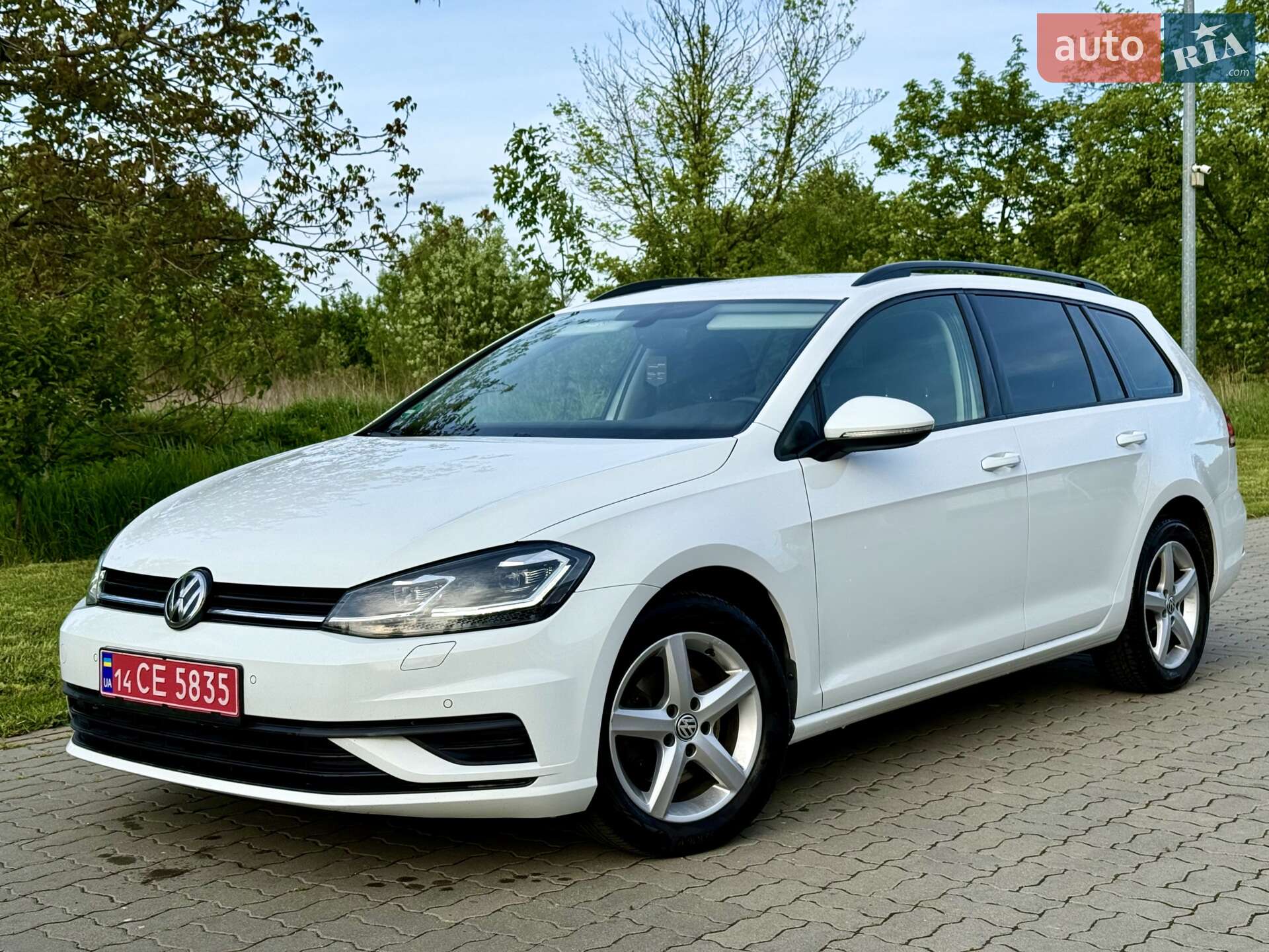 VOLKSWAGEN GOLF 2018