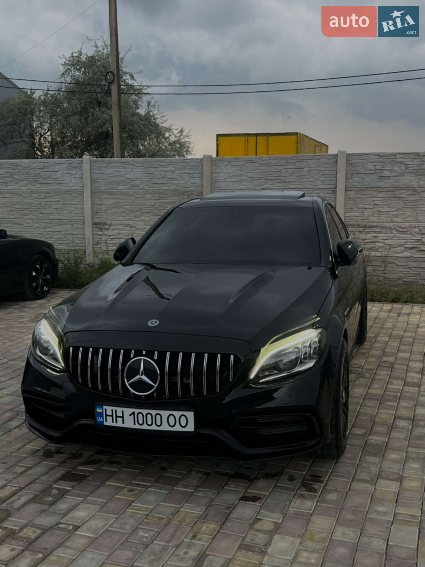 MERCEDES-BENZ C 300 2019