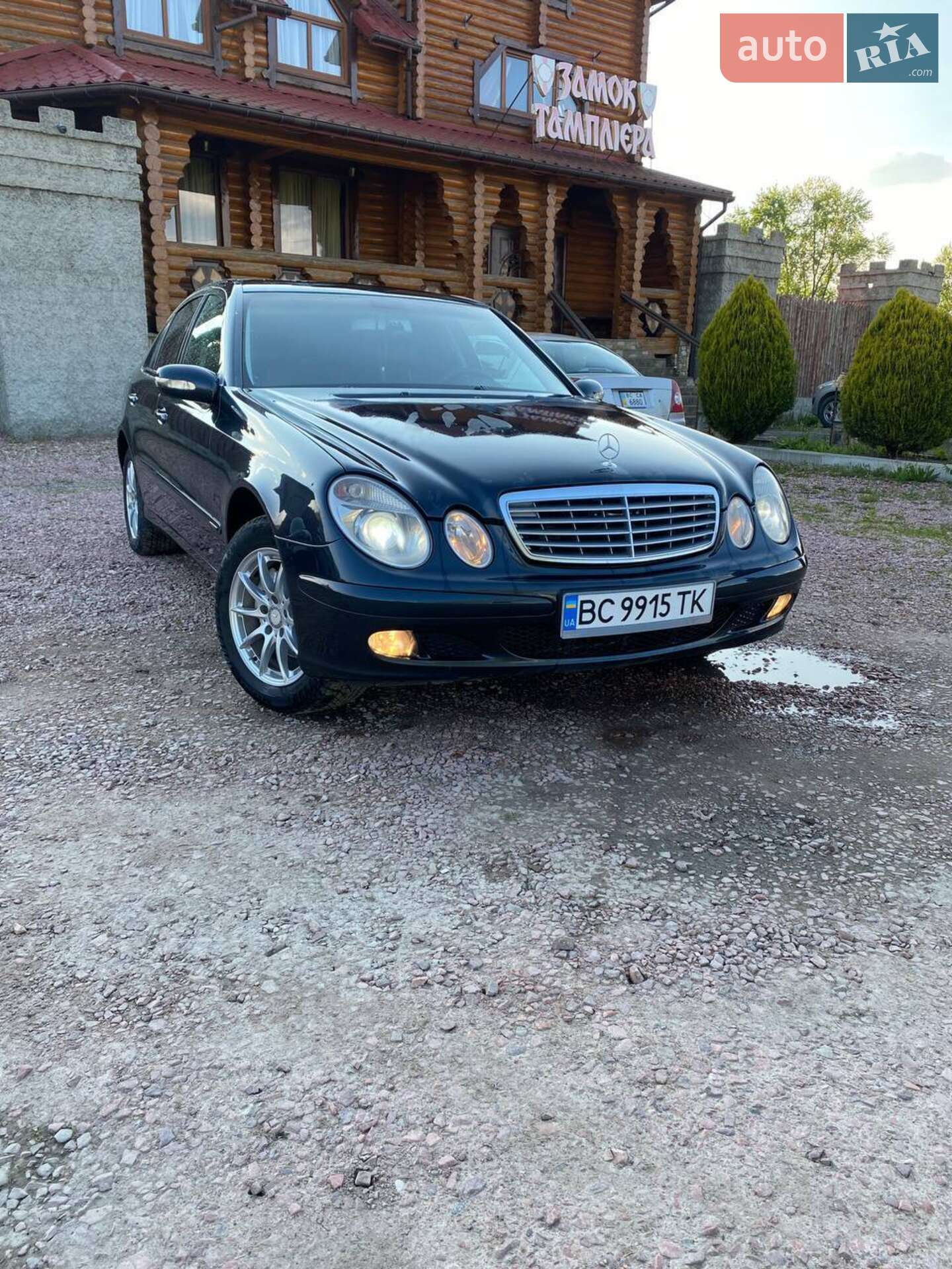 MERCEDES-BENZ E 200 2004