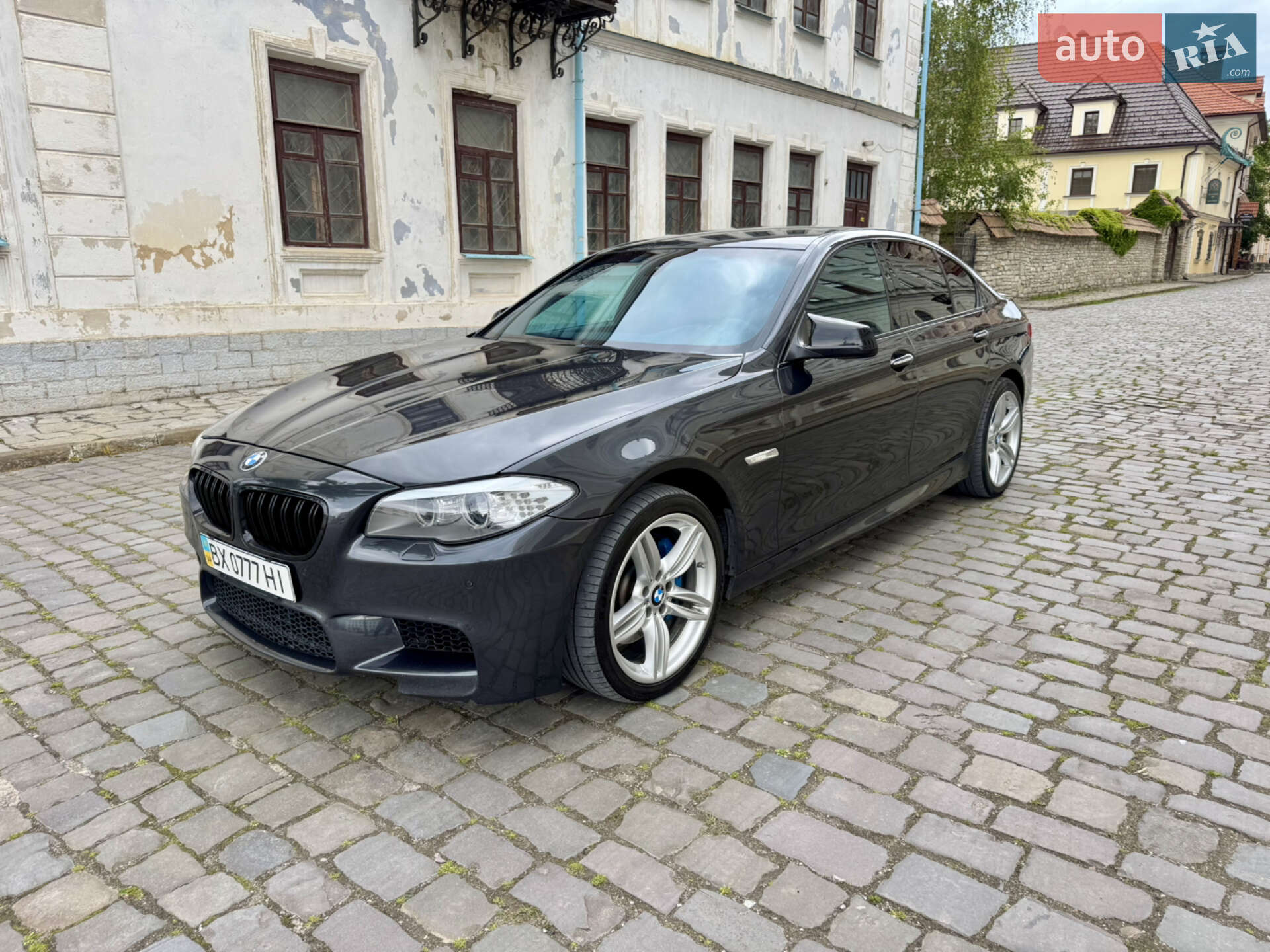BMW 5 Series 2011
