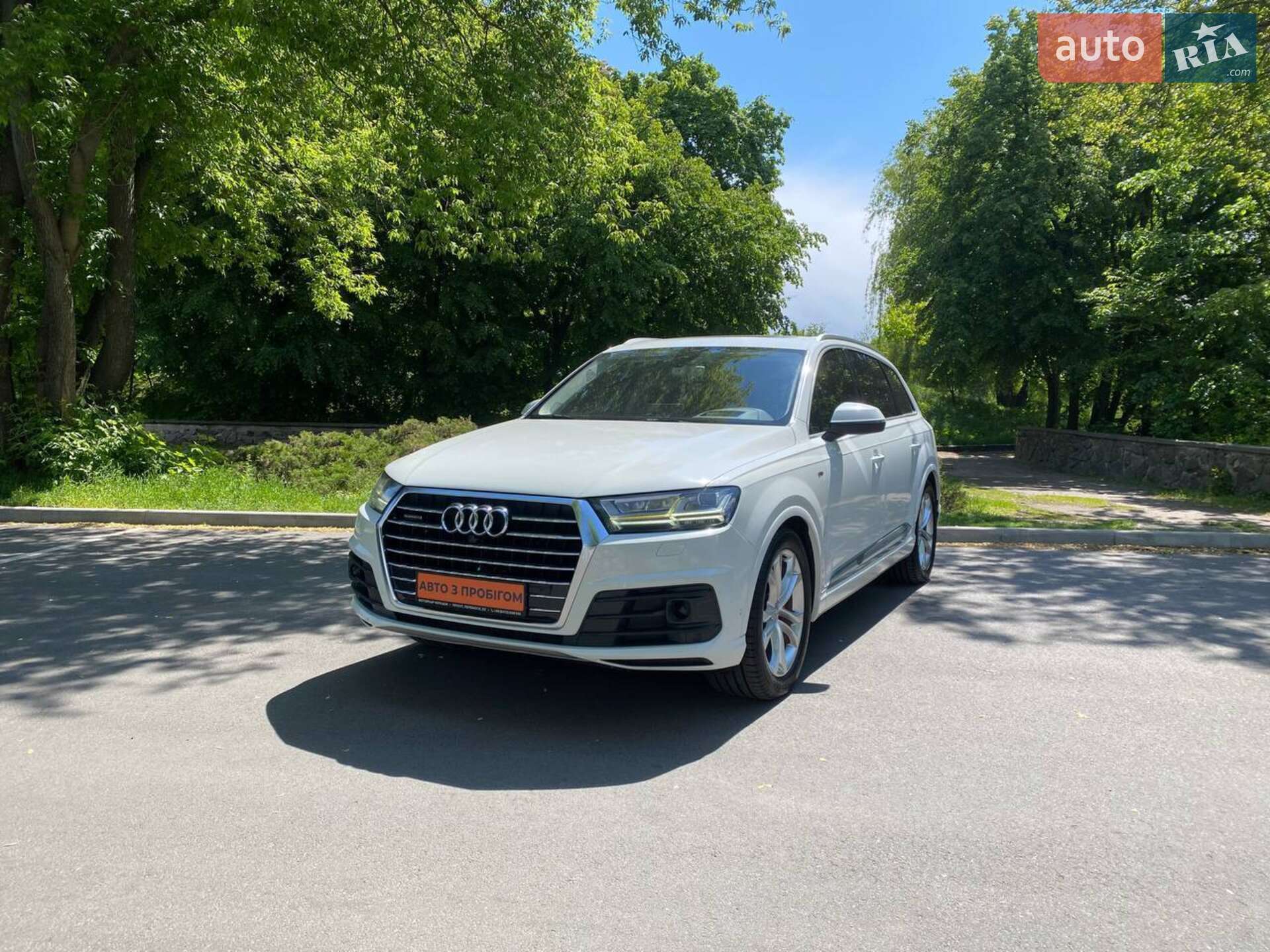 AUDI Q7