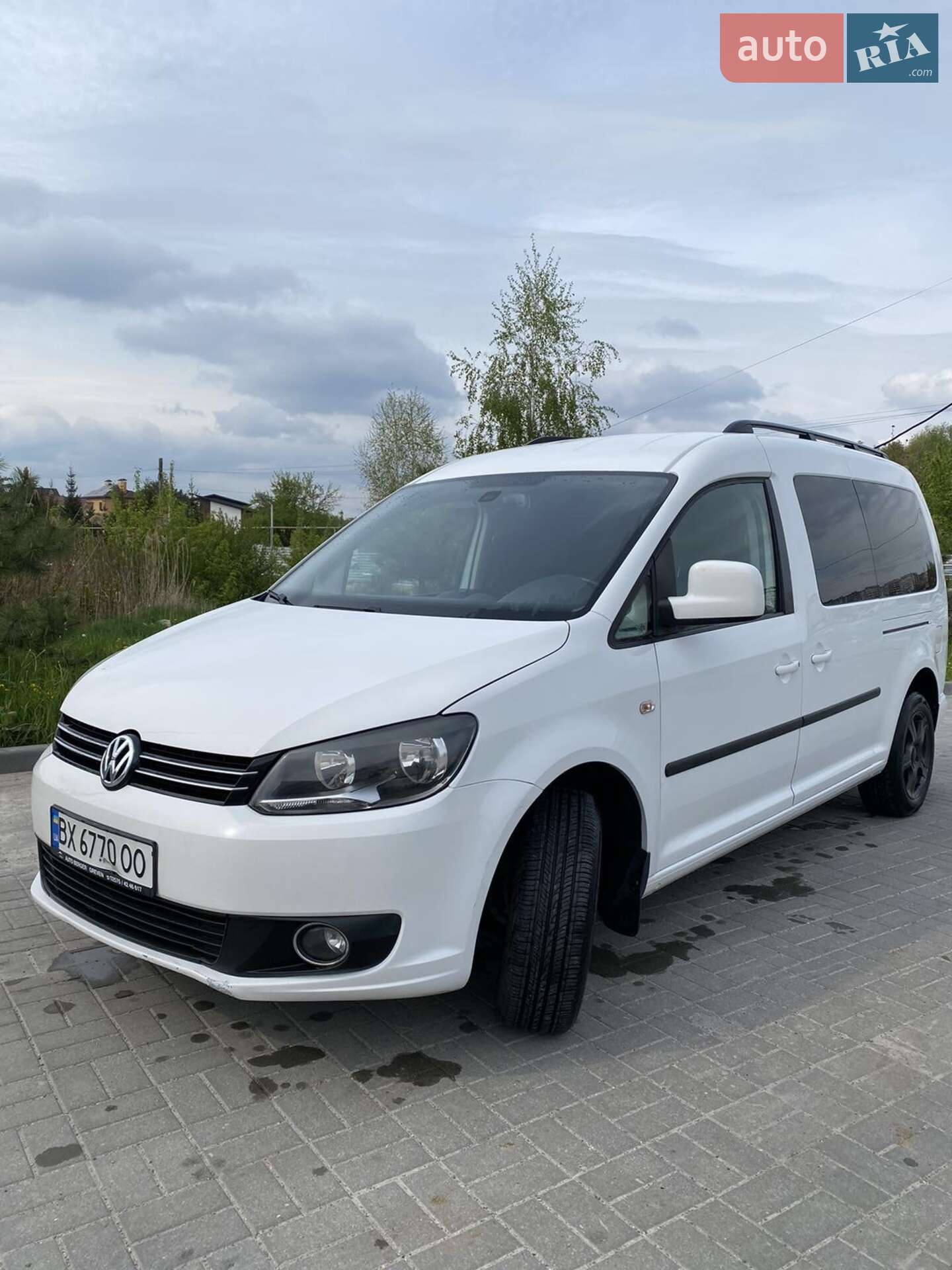 VOLKSWAGEN CADDY 2011