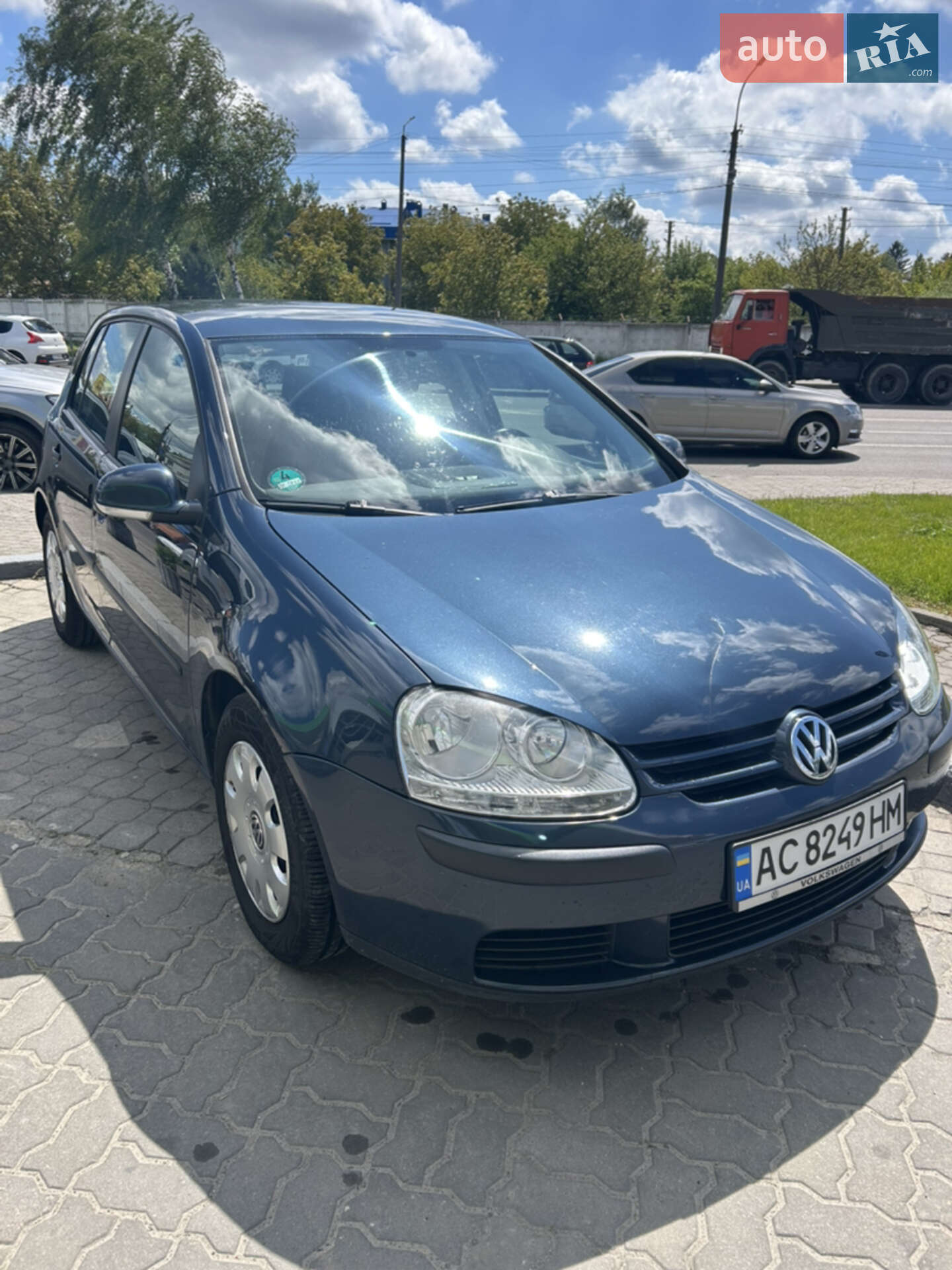 VOLKSWAGEN GOLF 2005