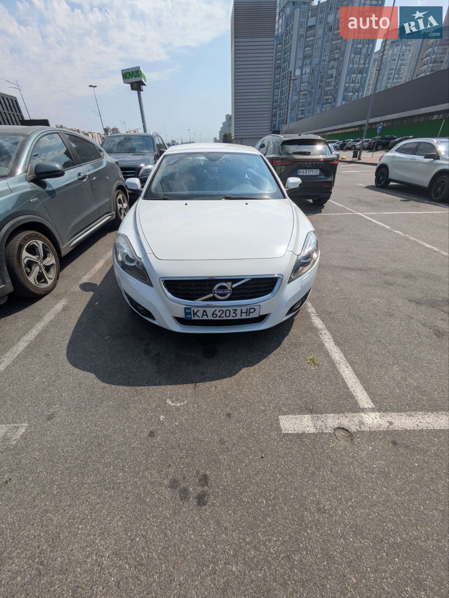 VOLVO C70 2010