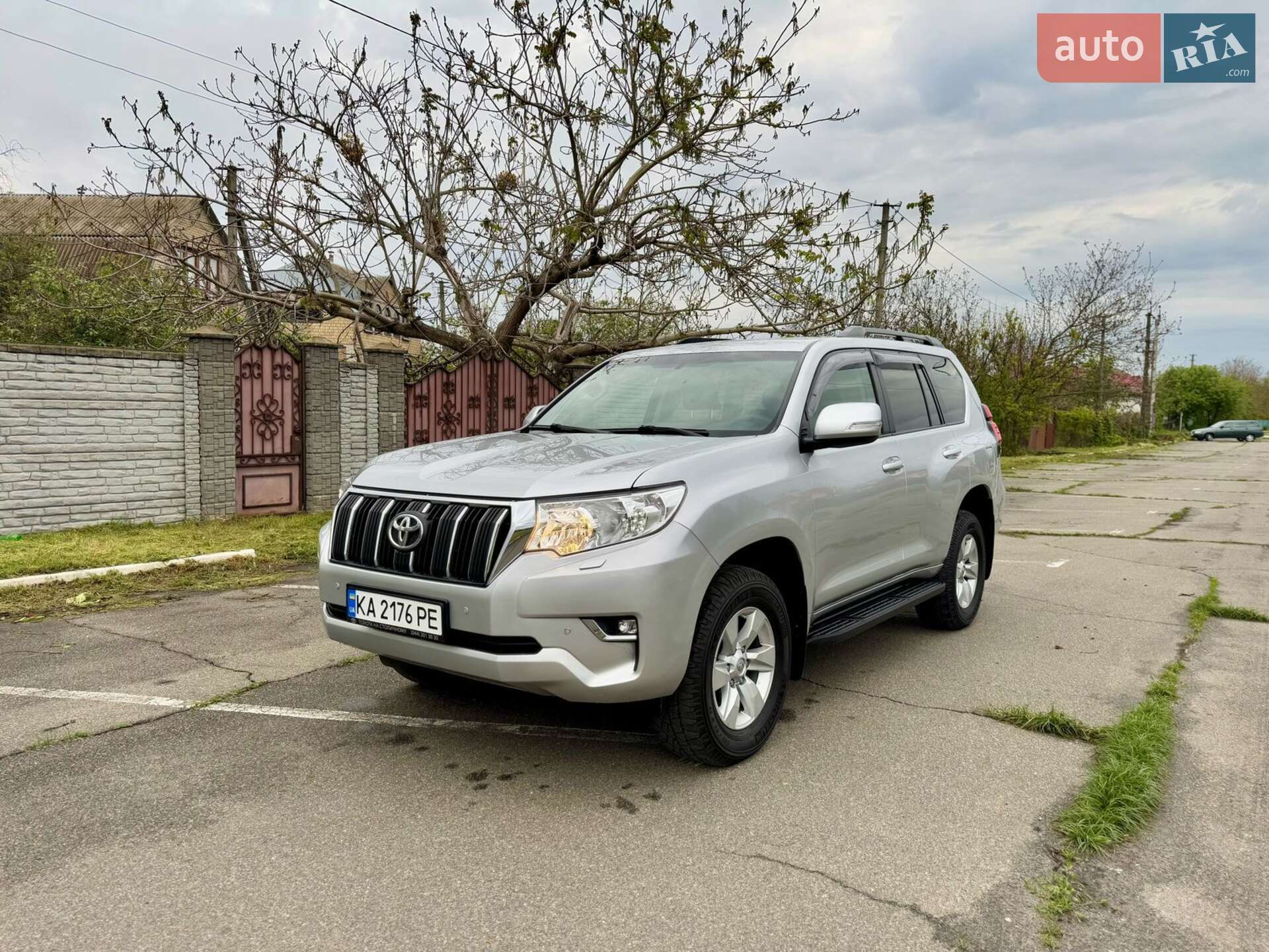 Toyota Land Cruiser Prado 2019
