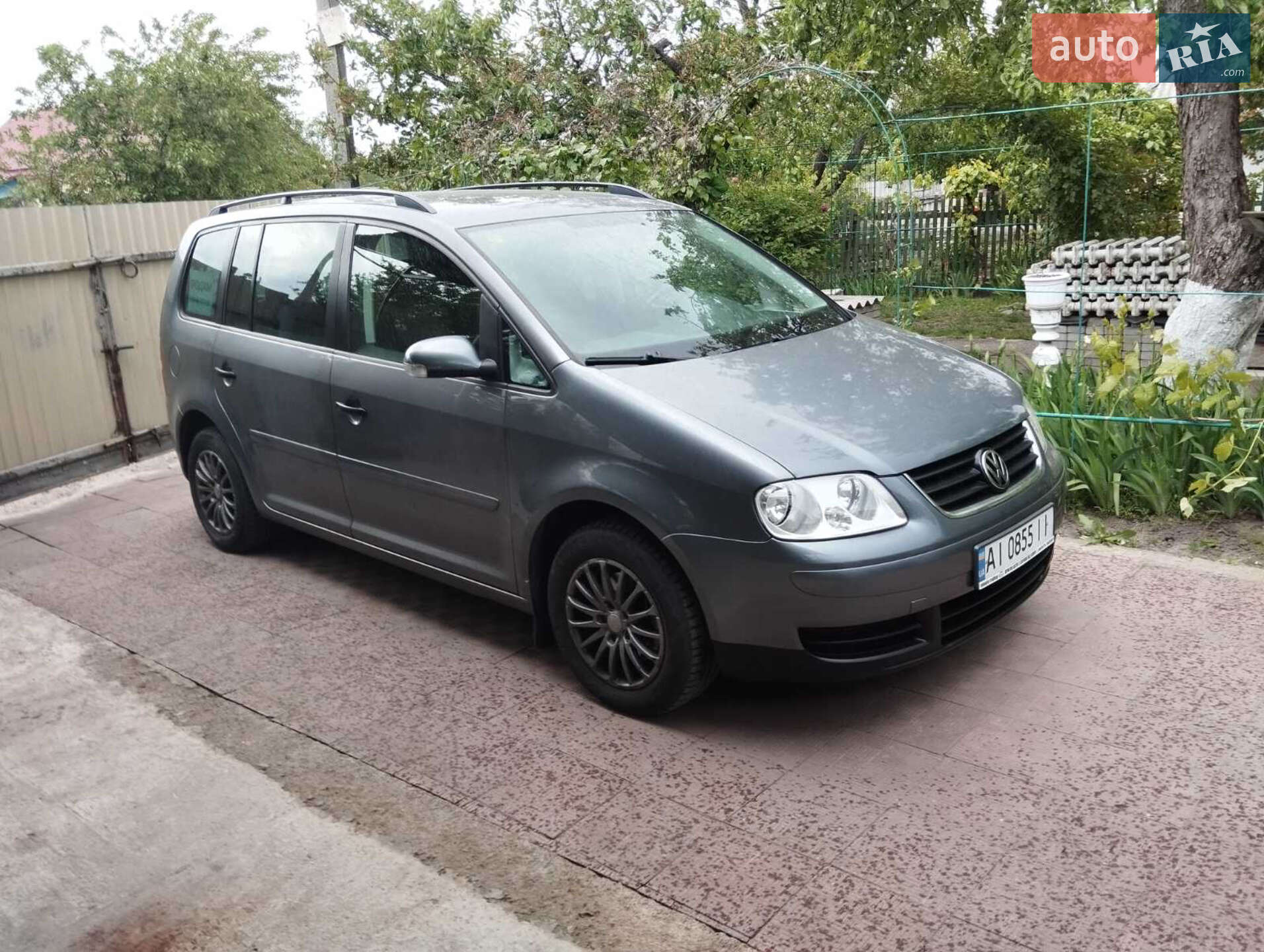 VOLKSWAGEN TOURAN 2006