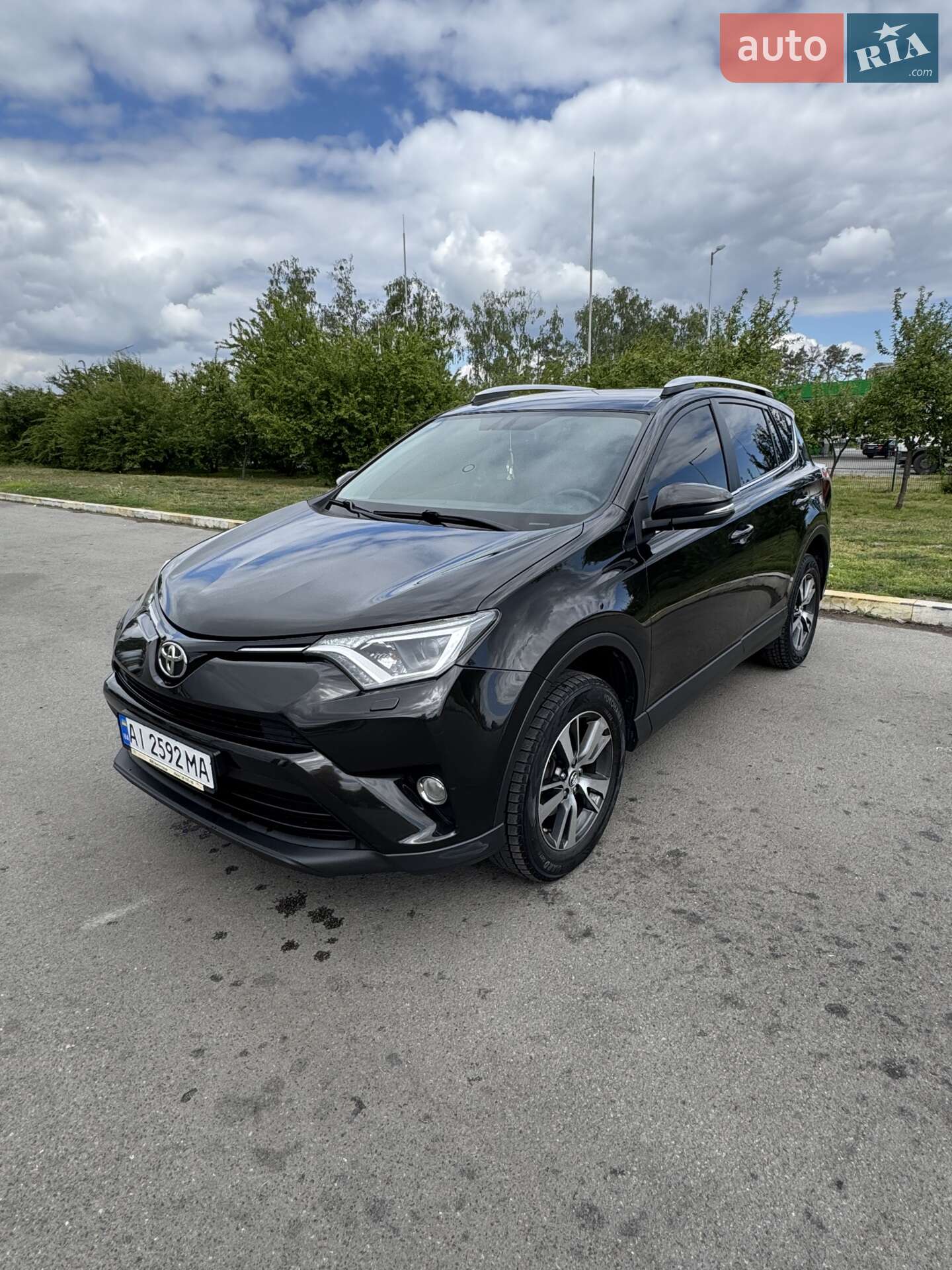 TOYOTA RAV4 2017