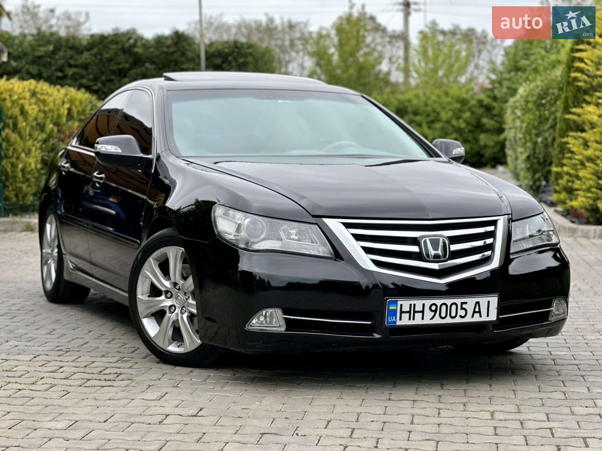 HONDA LEGEND 2009