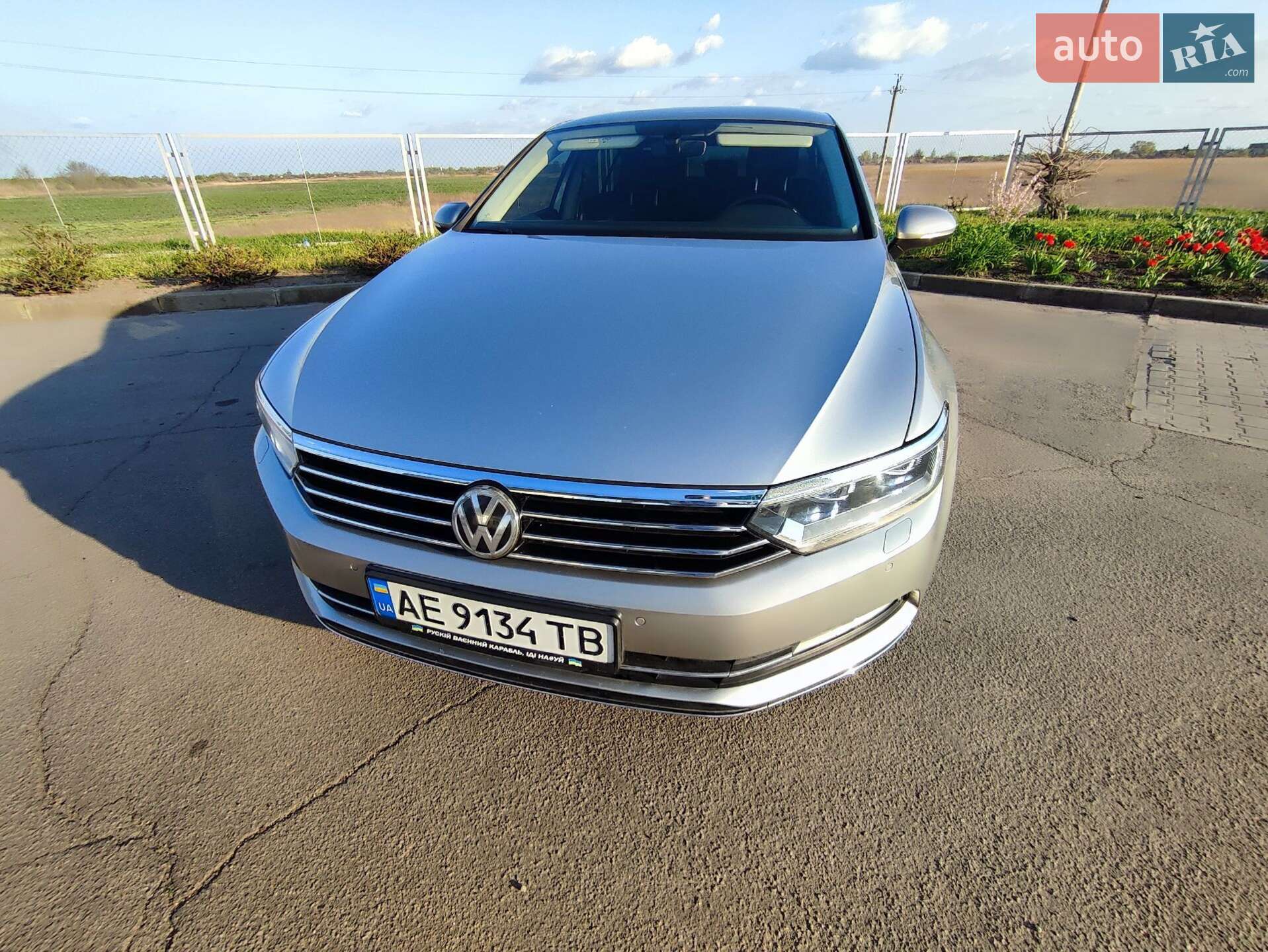 VOLKSWAGEN PASSAT 2015