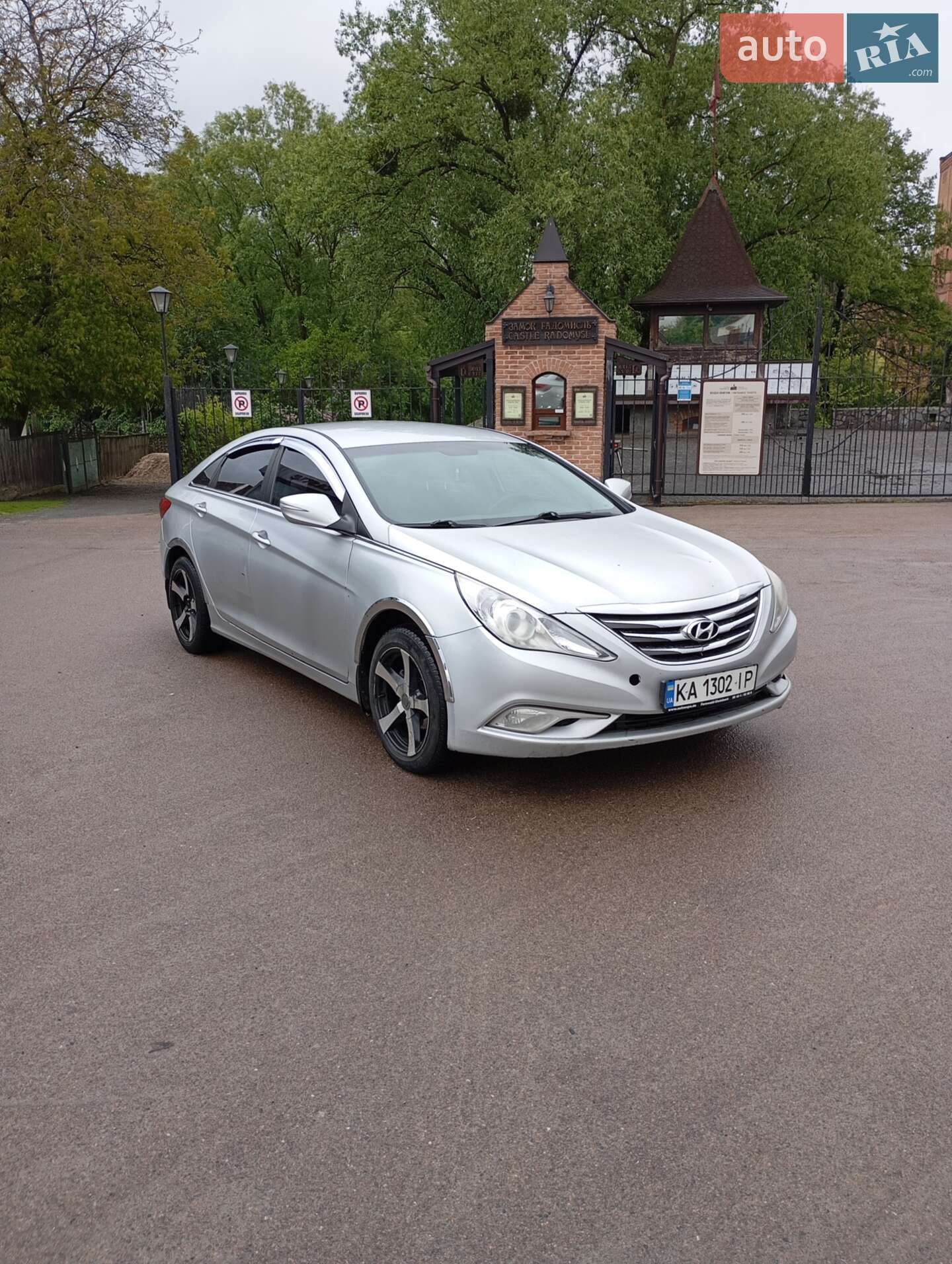 HYUNDAI SONATA 2012