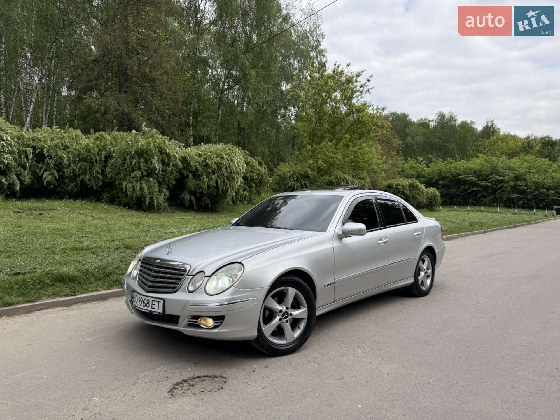 MERCEDES-BENZ E 270 2003