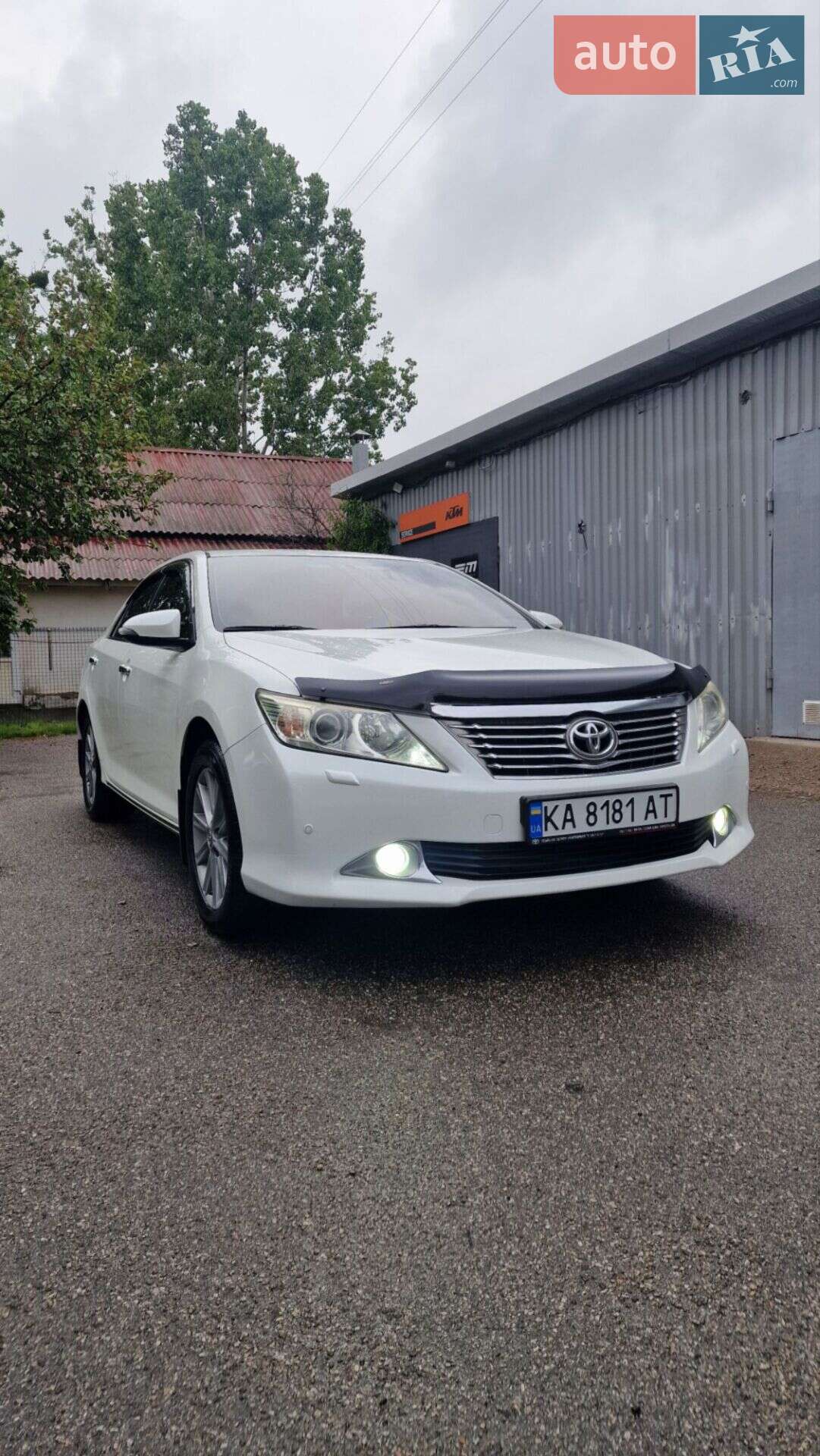 TOYOTA CAMRY