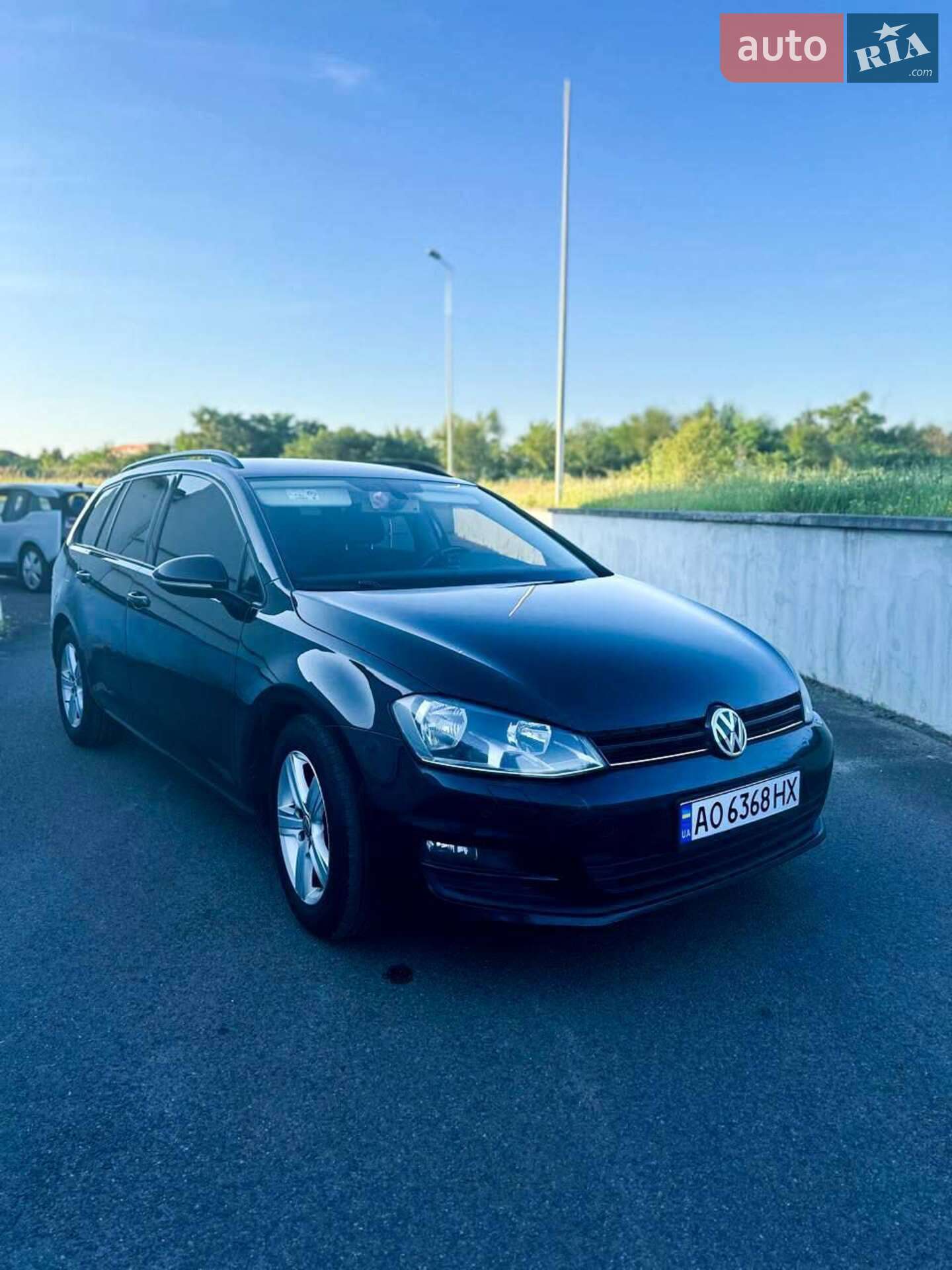 VOLKSWAGEN GOLF 2014