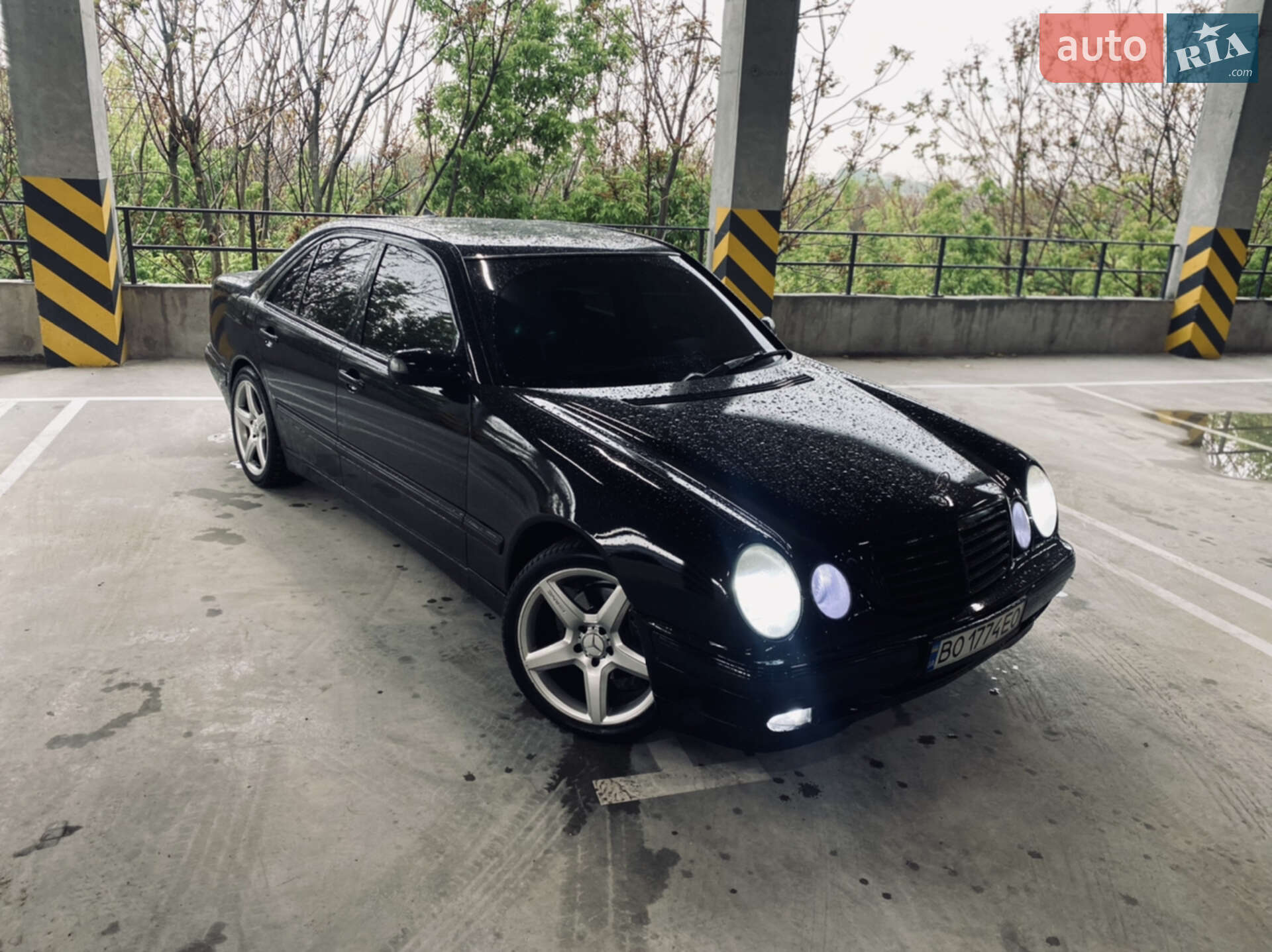 MERCEDES-BENZ 320 2000