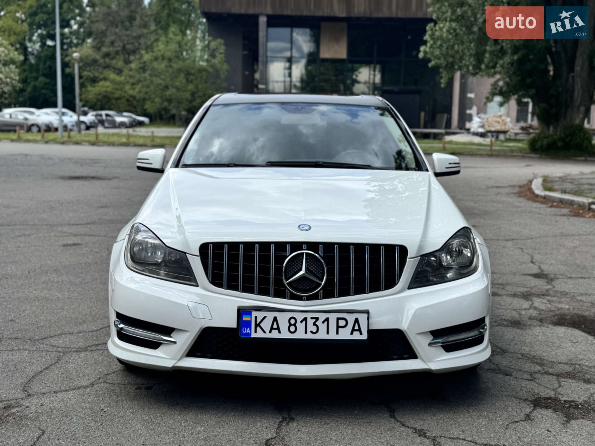 MERCEDES-BENZ C 250