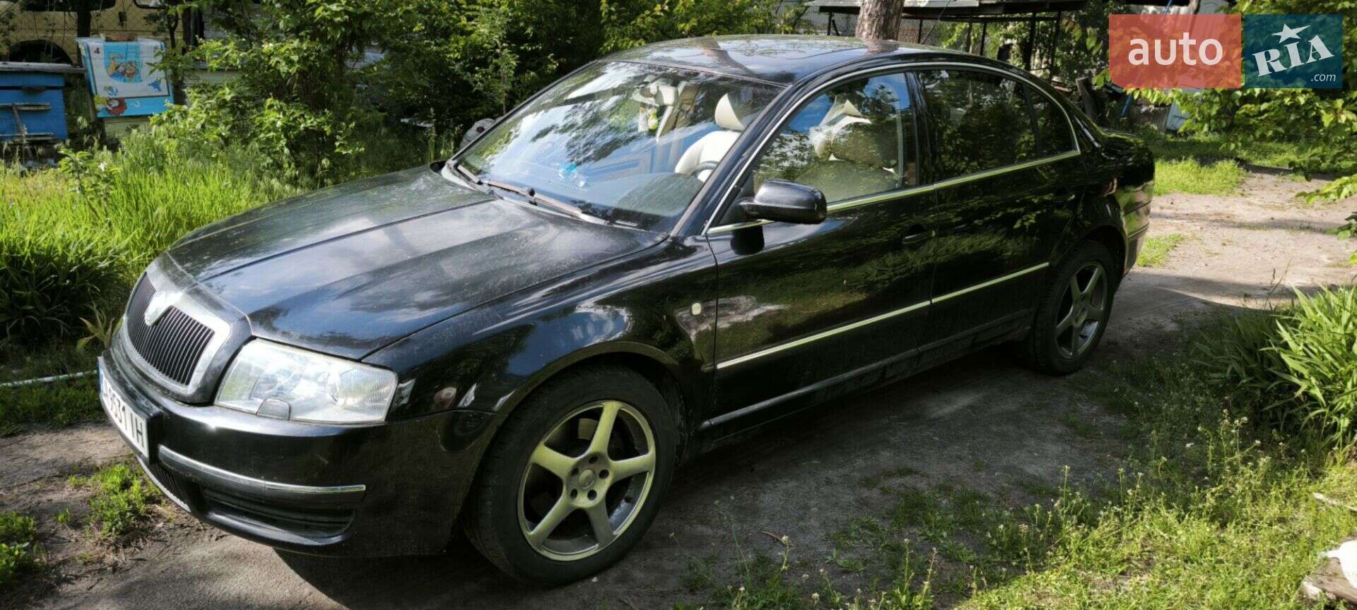 SKODA SUPERB 2004