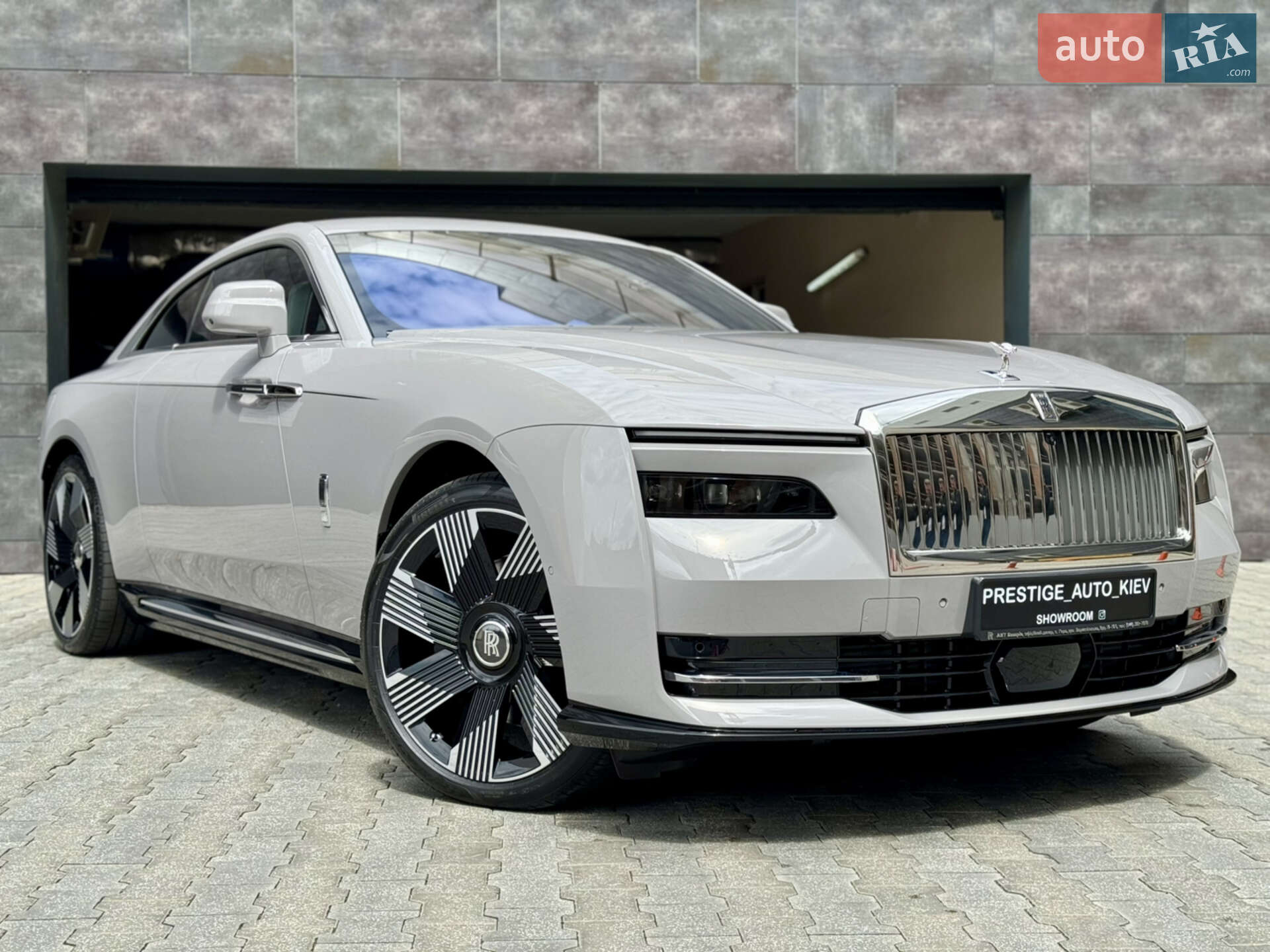 ROLLS-ROYCE SPECTRE 2024