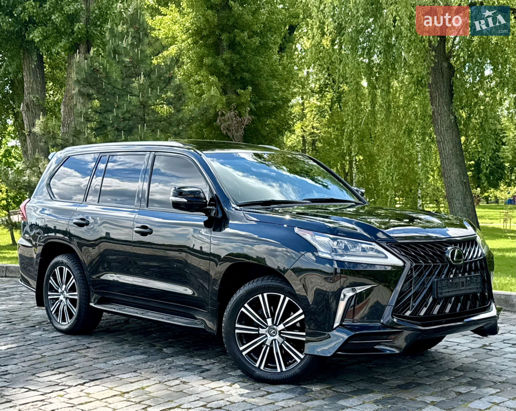 LEXUS LX 570 2019