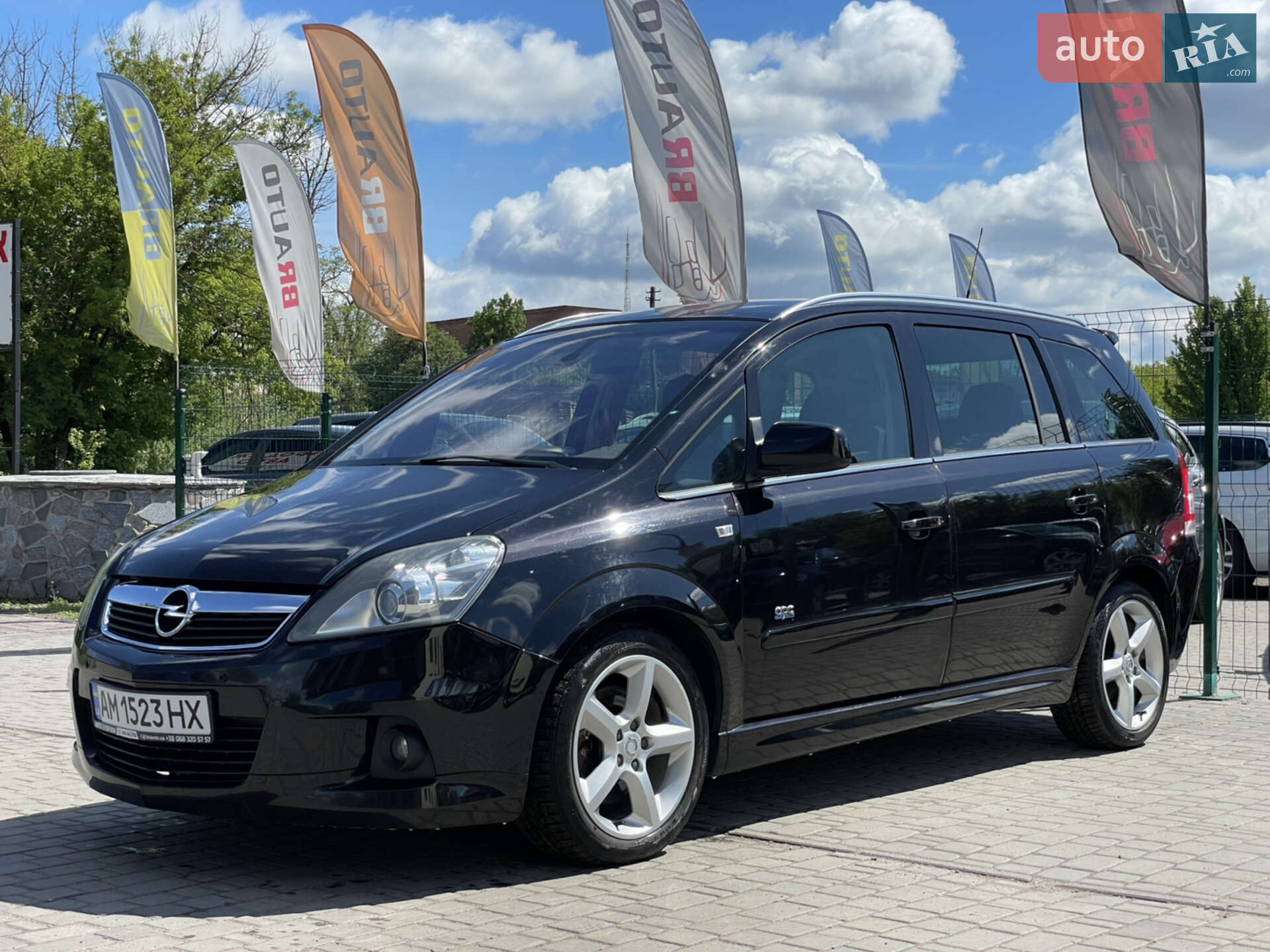 Головне фото звіту автомобіля OPEL ZAFIRA 2009