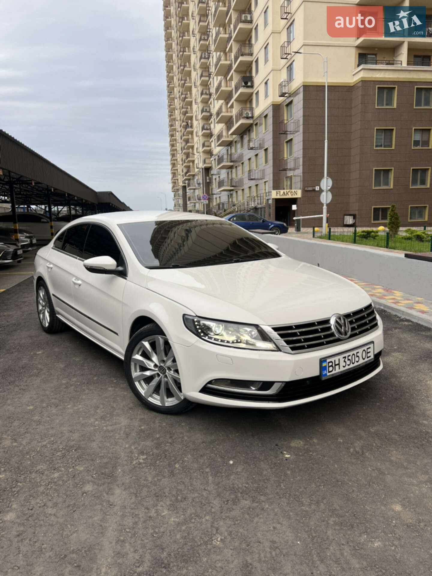 VOLKSWAGEN CC 2012