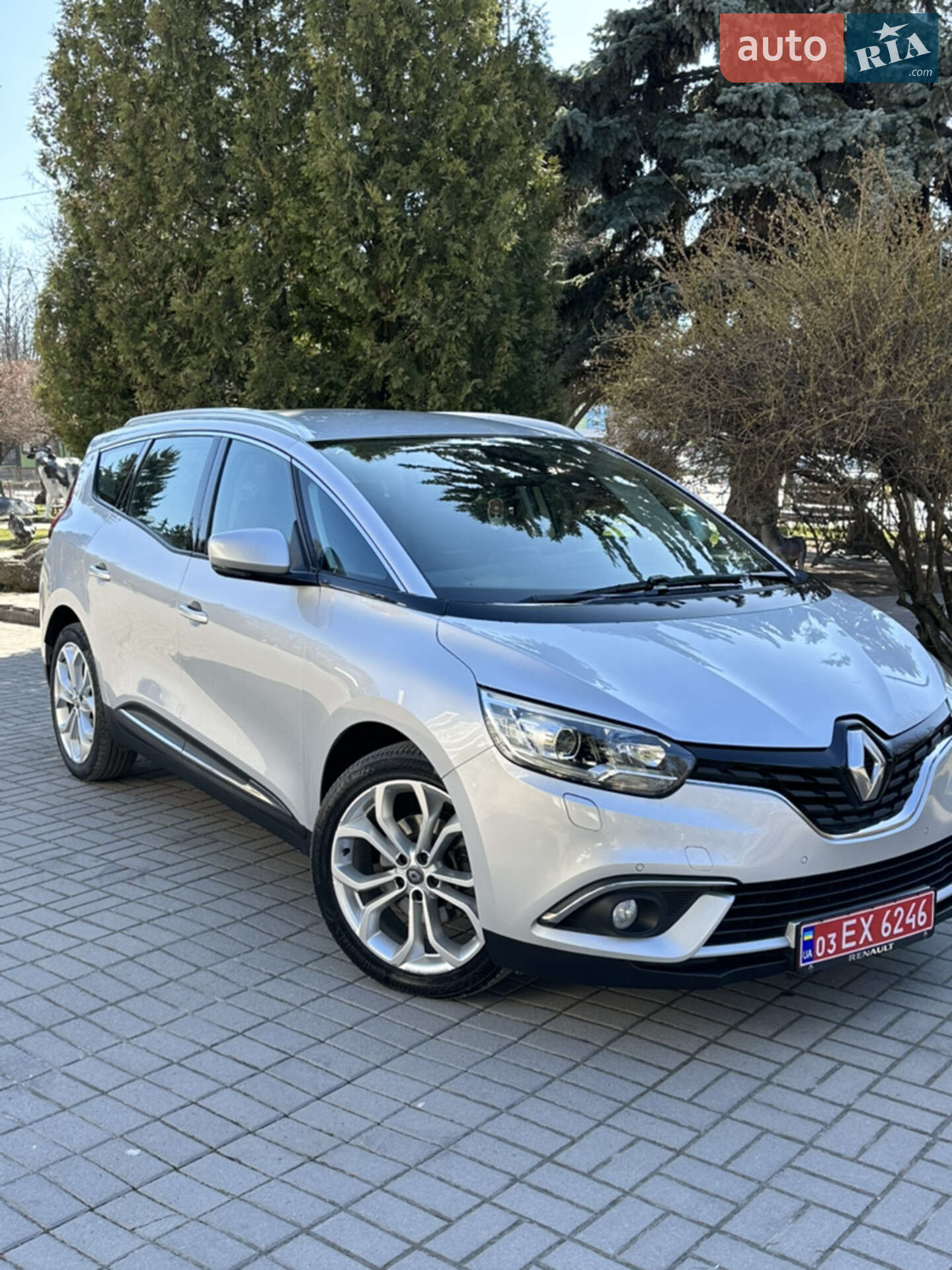 RENAULT GRAND SCENIC 2019