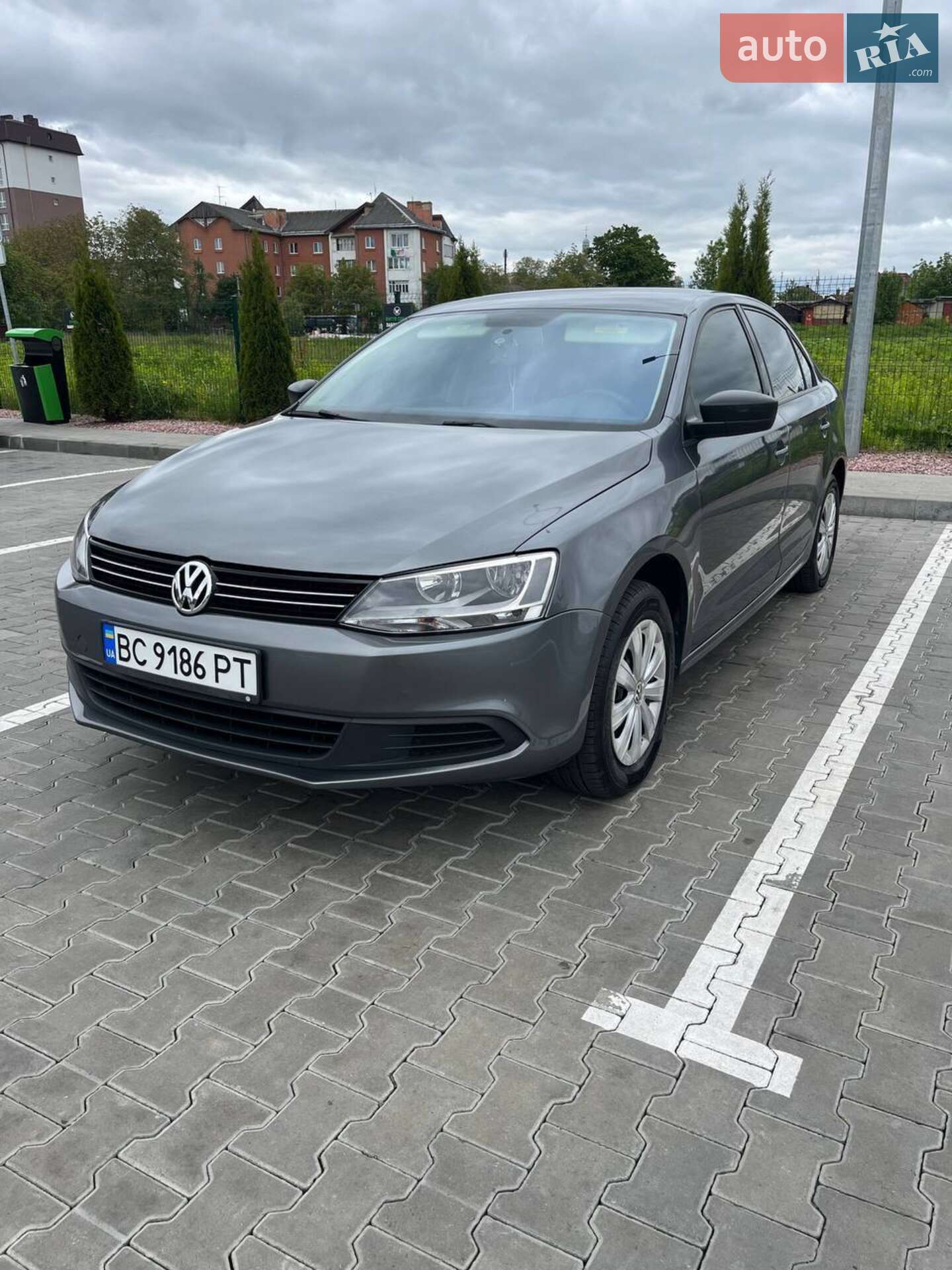 VOLKSWAGEN JETTA 2012