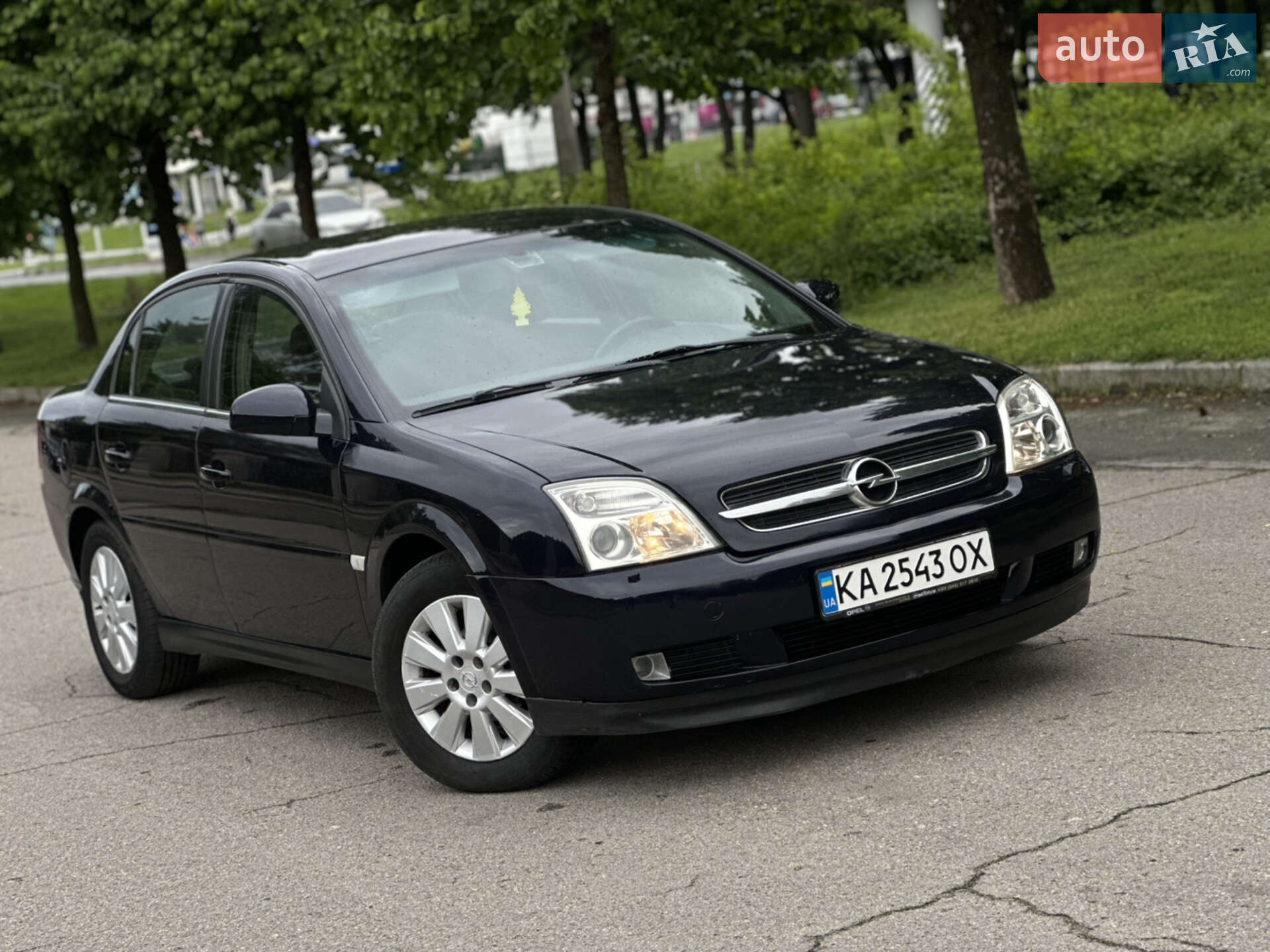 Головне фото звіту автомобіля OPEL VECTRA 2004