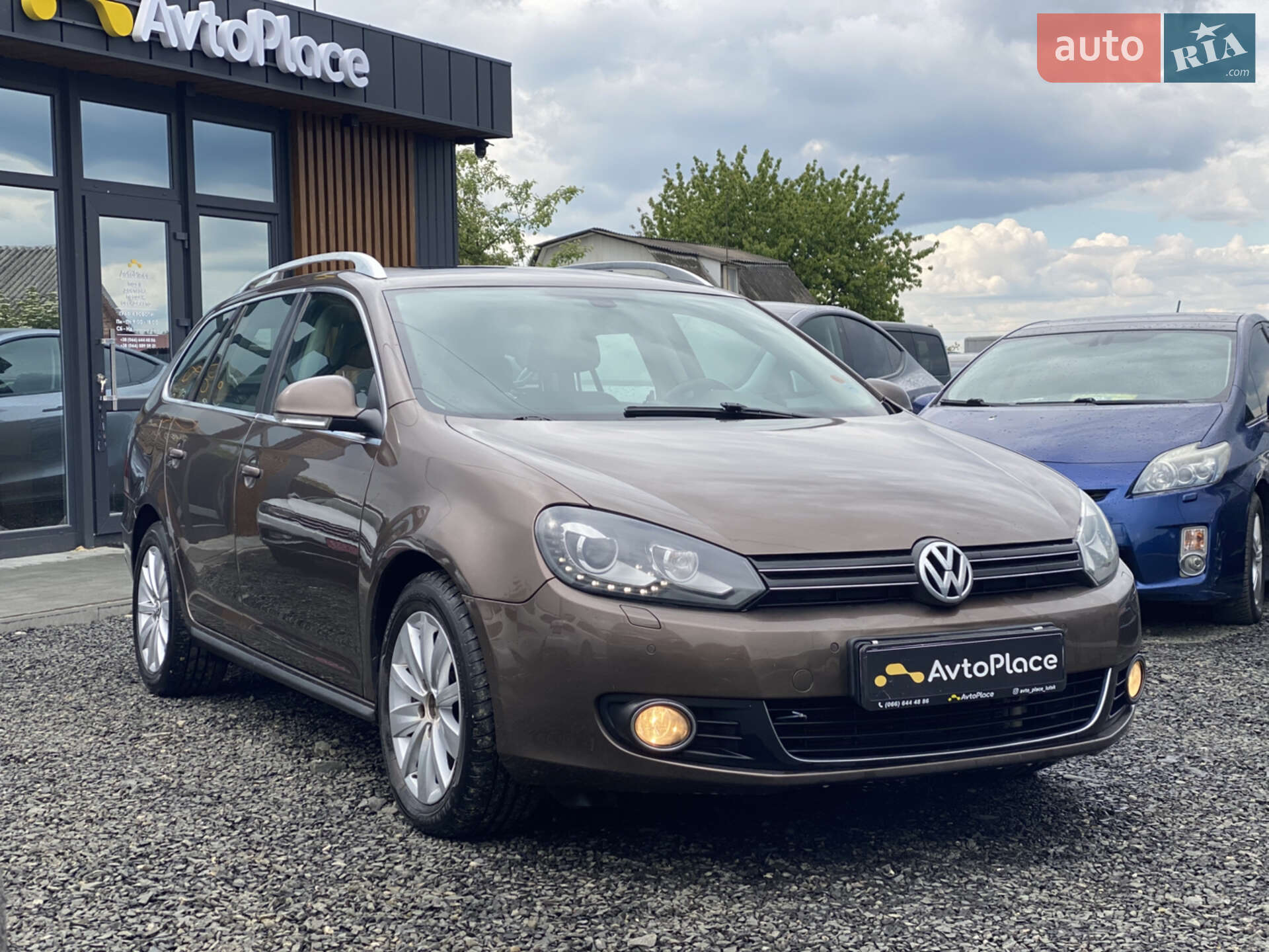 VOLKSWAGEN GOLF 2012