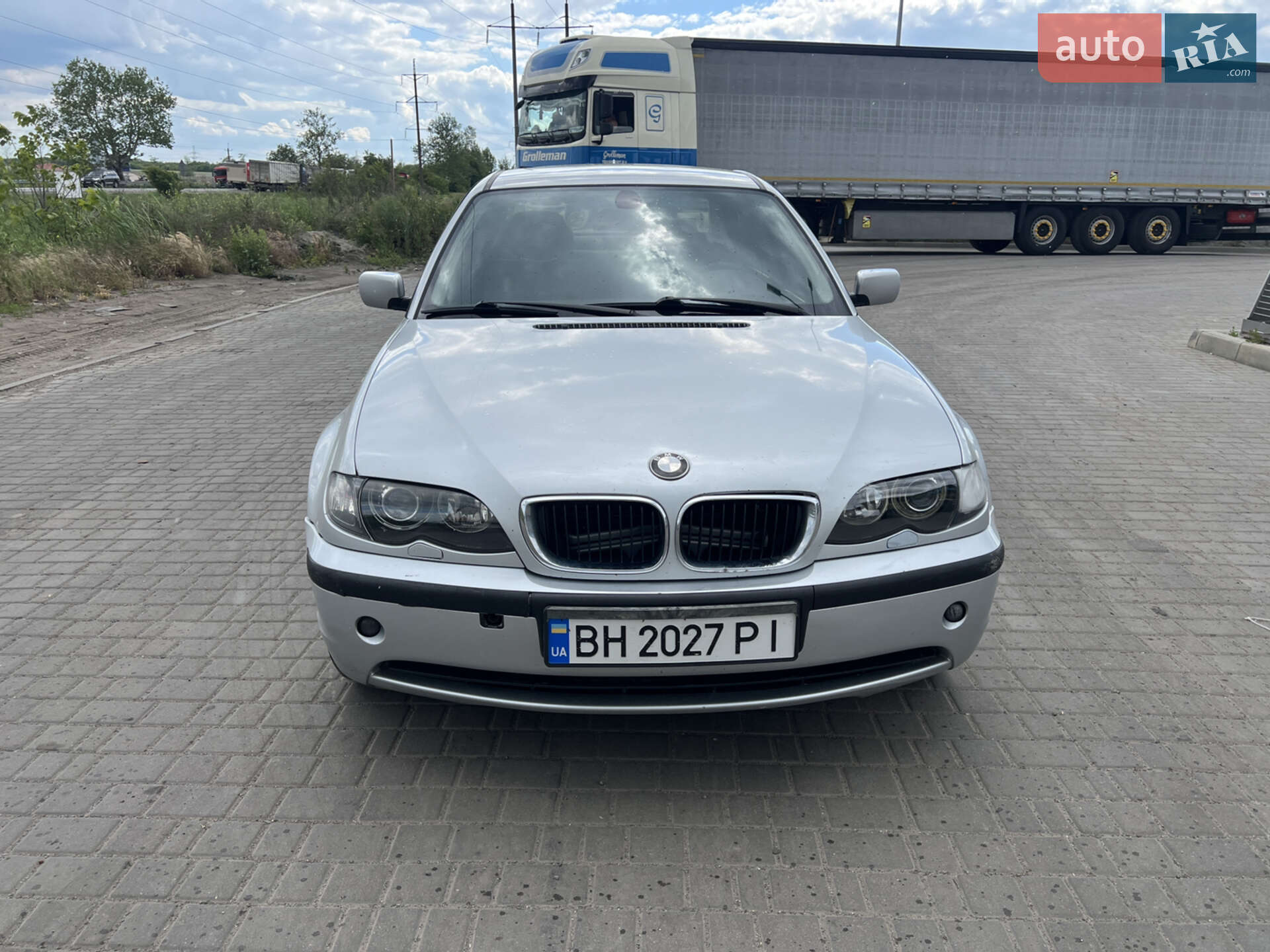 Головне фото звіту автомобіля BMW 320D 2002