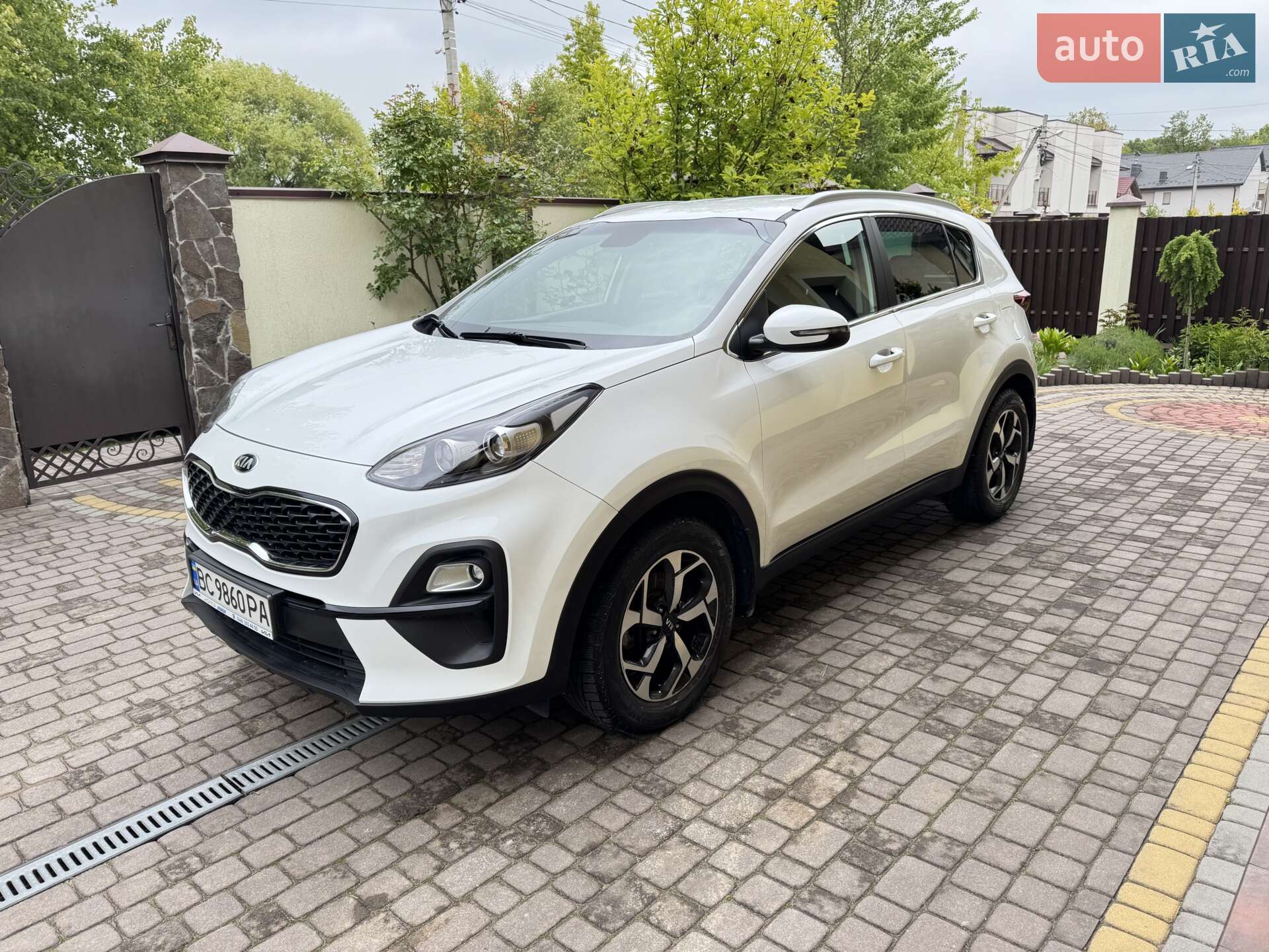 Головне фото звіту автомобіля KIA SPORTAGE 2021