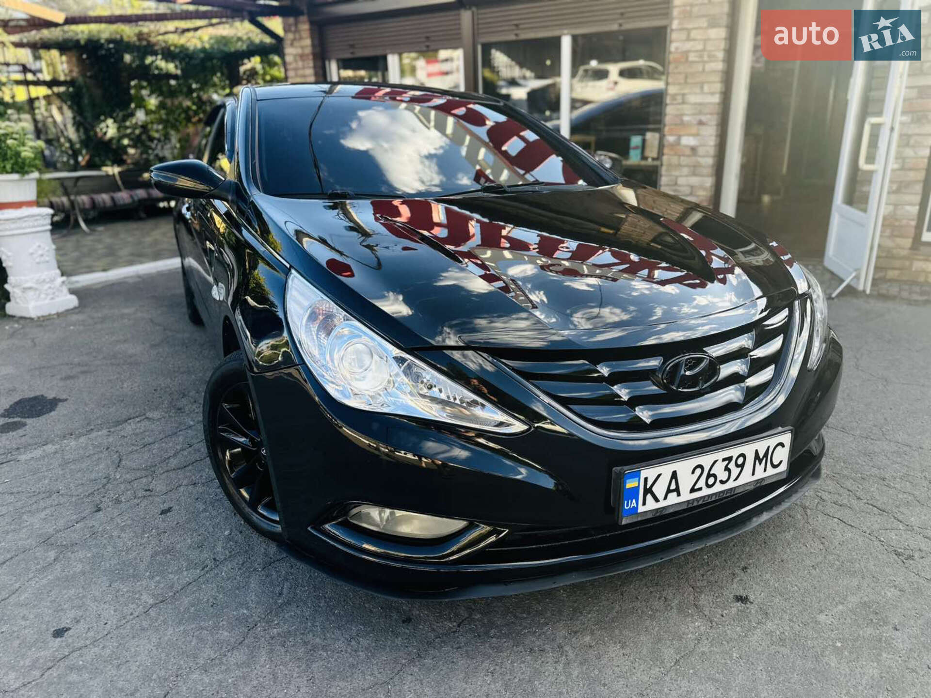 Головне фото звіту автомобіля HYUNDAI SONATA 2011