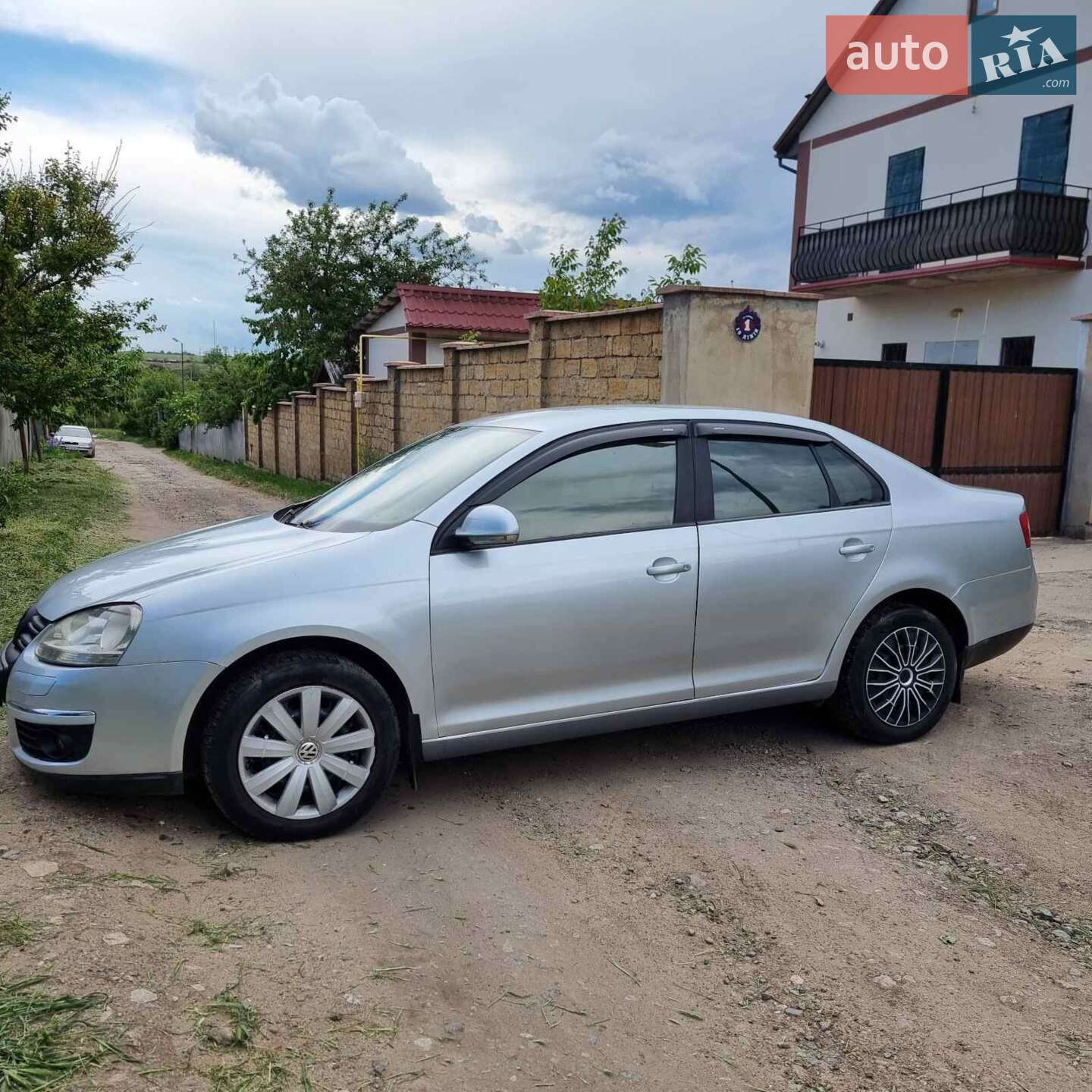 VOLKSWAGEN JETTA 2008
