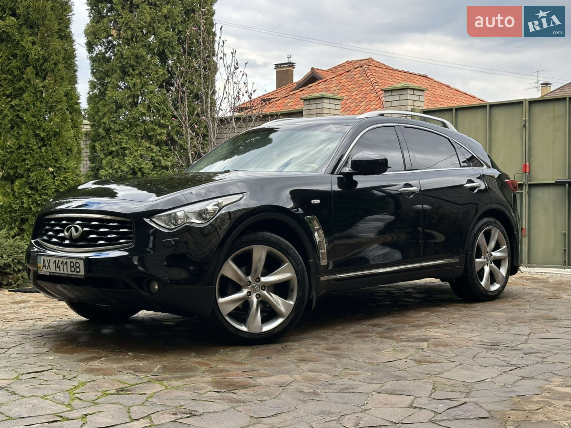 Головне фото звіту автомобіля INFINITI FX35 2009
