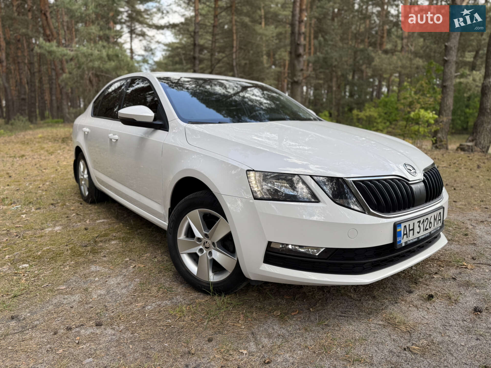 Головне фото звіту автомобіля SKODA OCTAVIA A7 2019