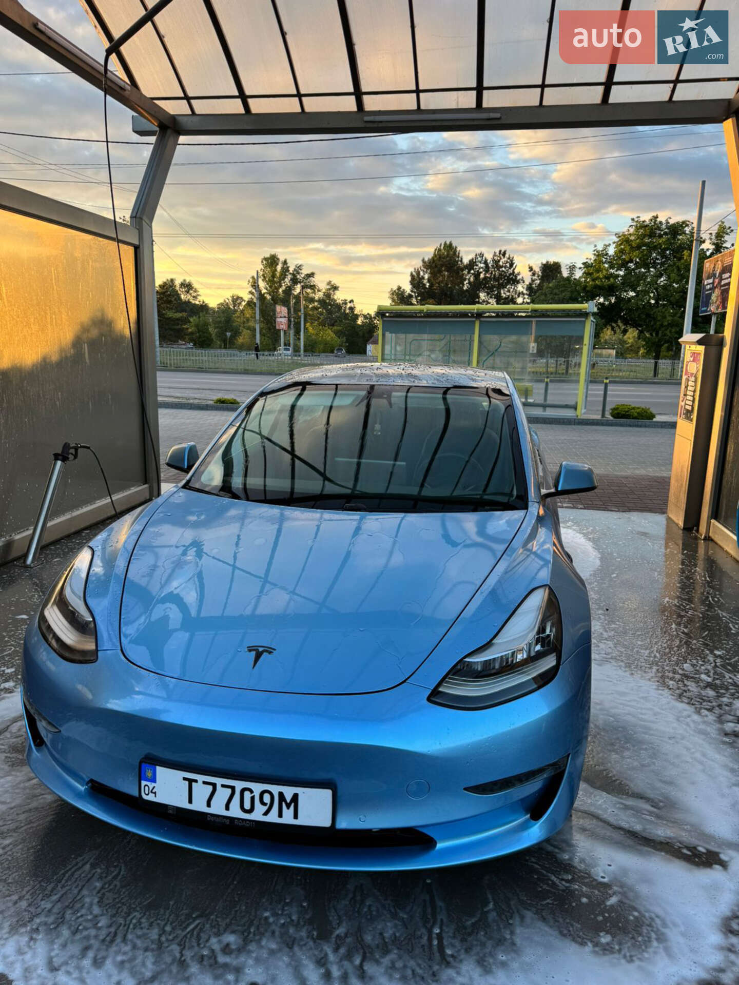 TESLA MODEL 3 2020