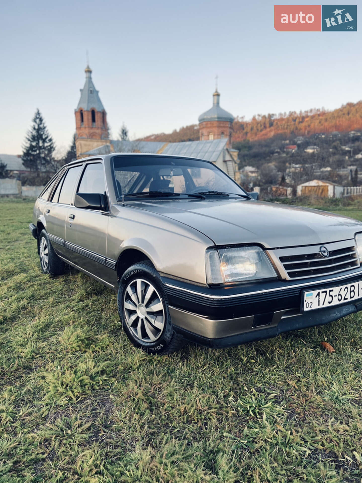 OPEL ASCONA 1986