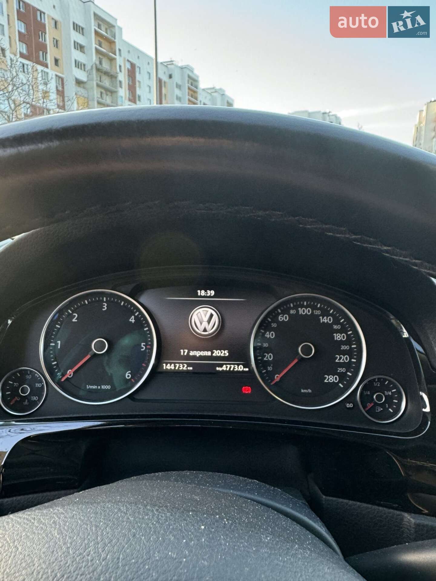 VOLKSWAGEN TOUAREG 2014