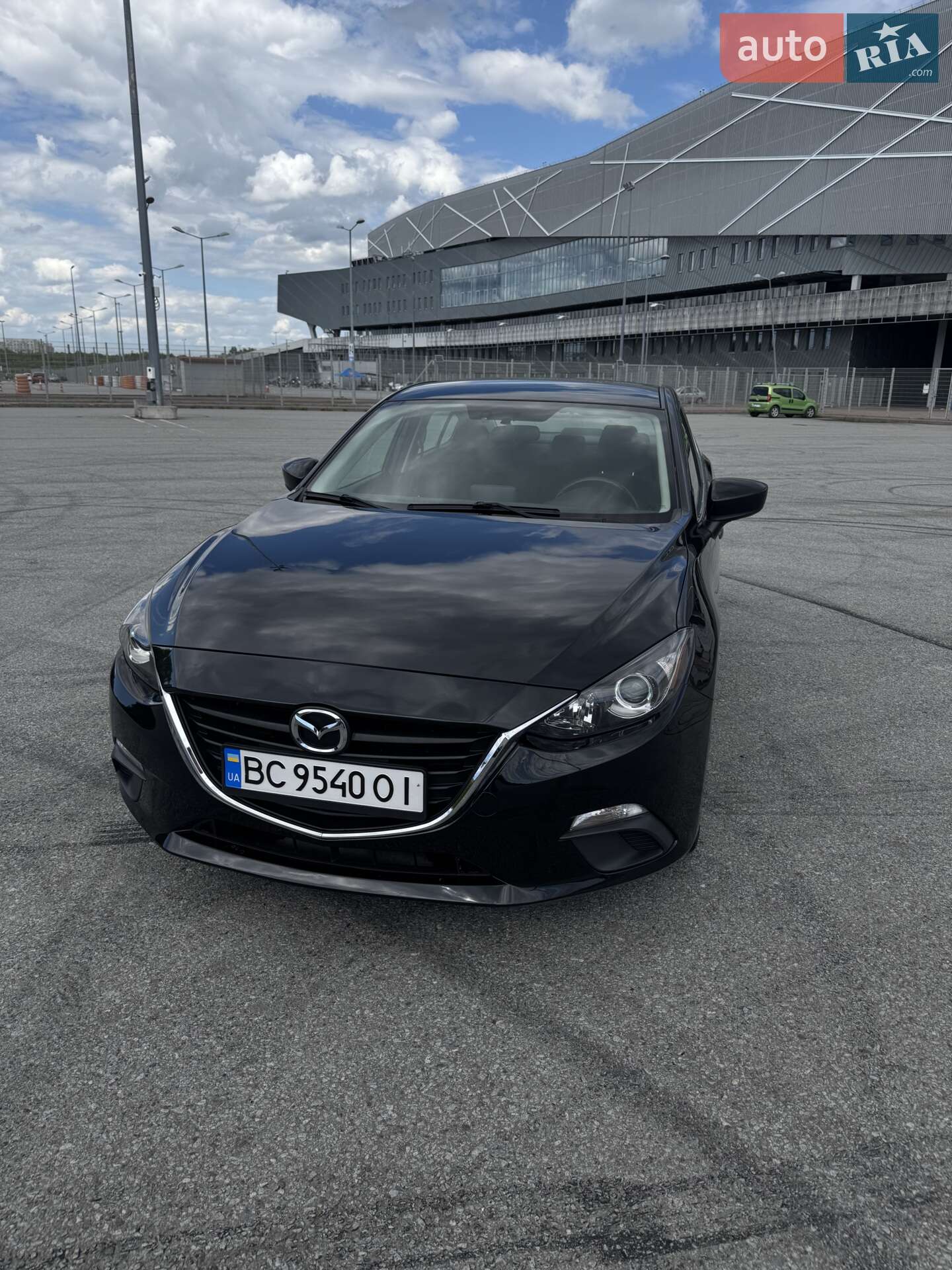 MAZDA 3 2015