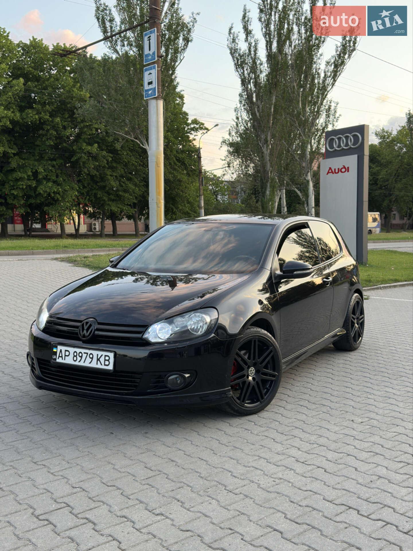 VOLKSWAGEN GOLF 2009