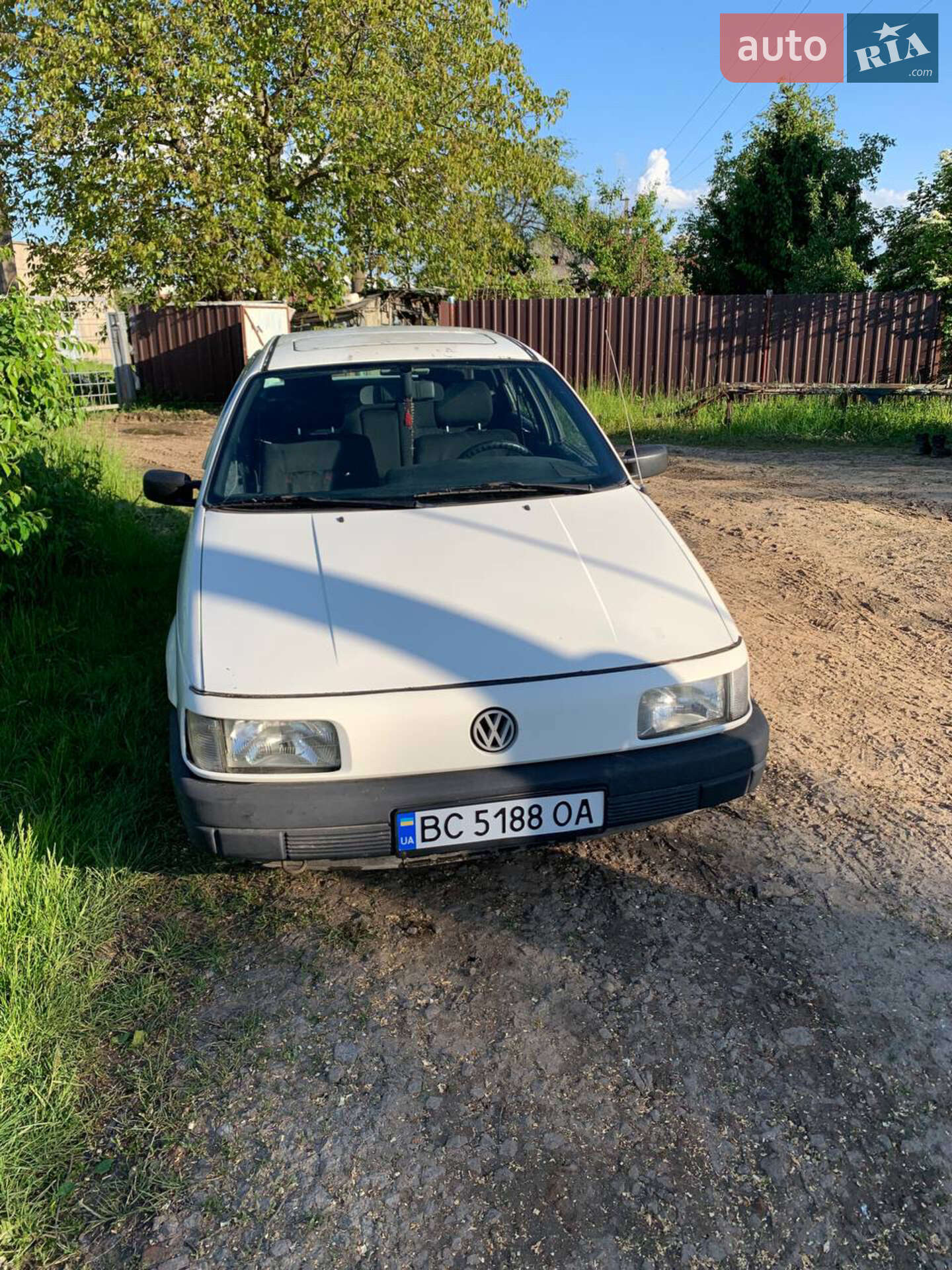 VOLKSWAGEN PASSAT 1993