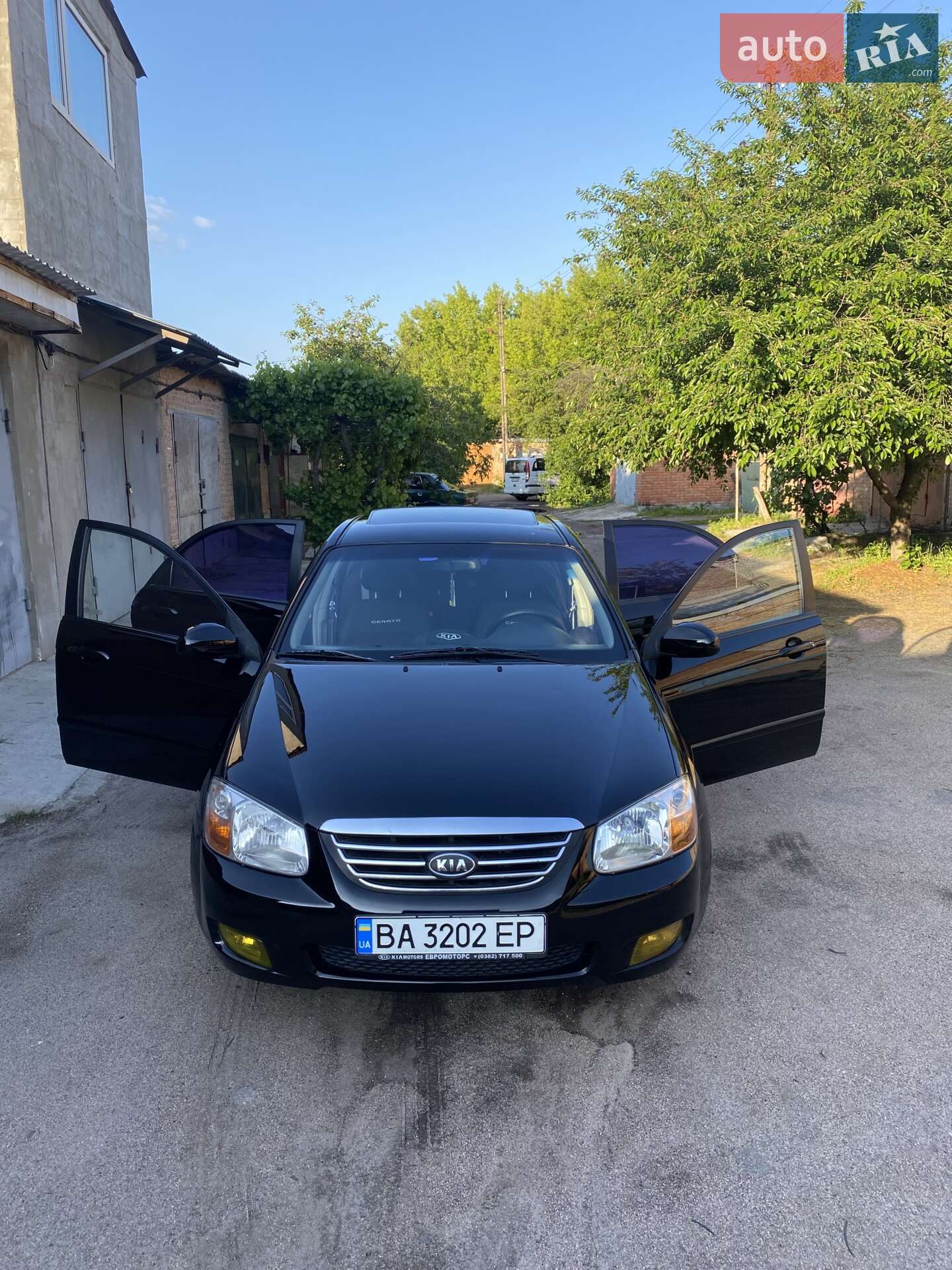 KIA CERATO