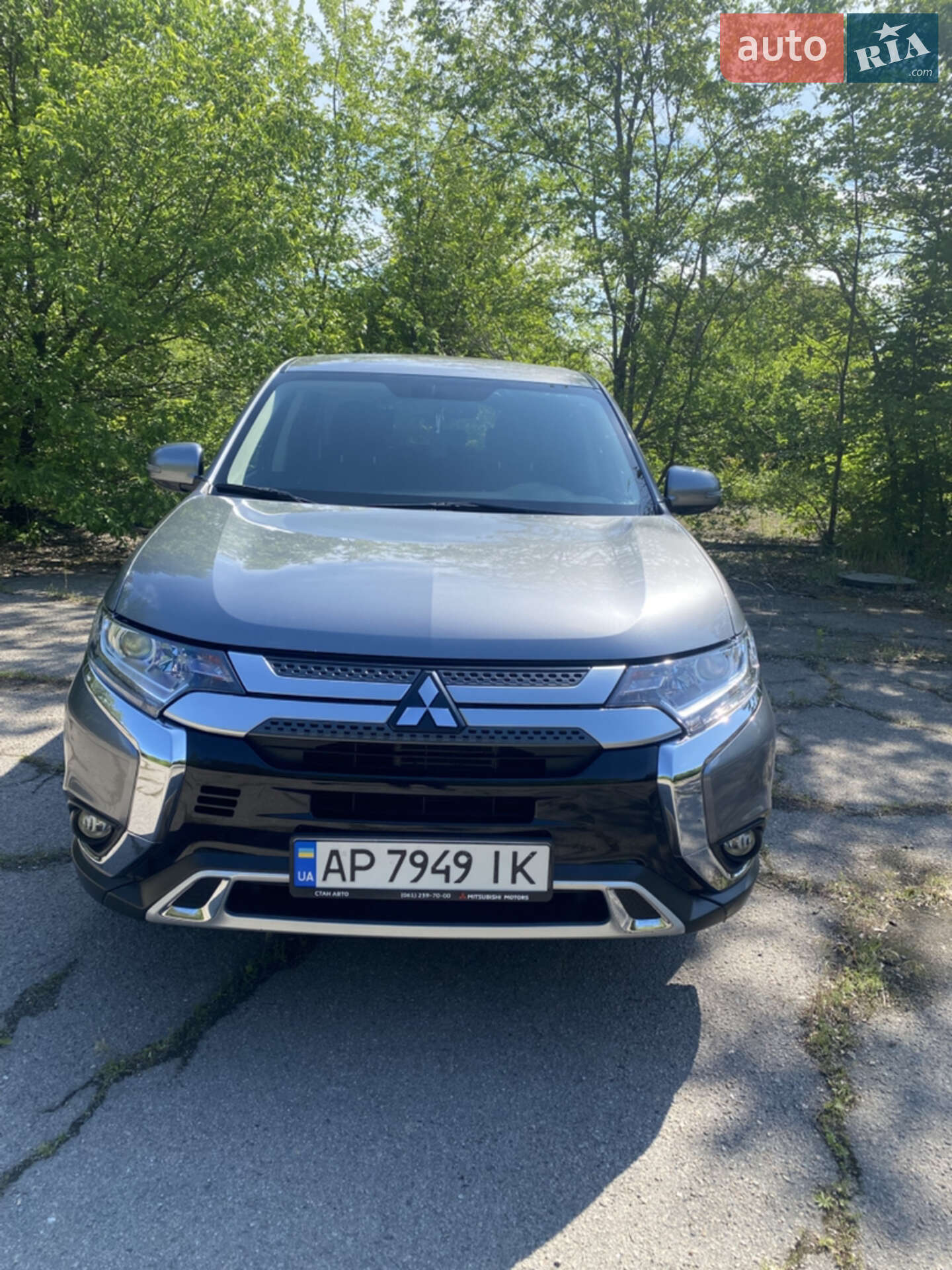 Mitsubishi Outlander 2021
