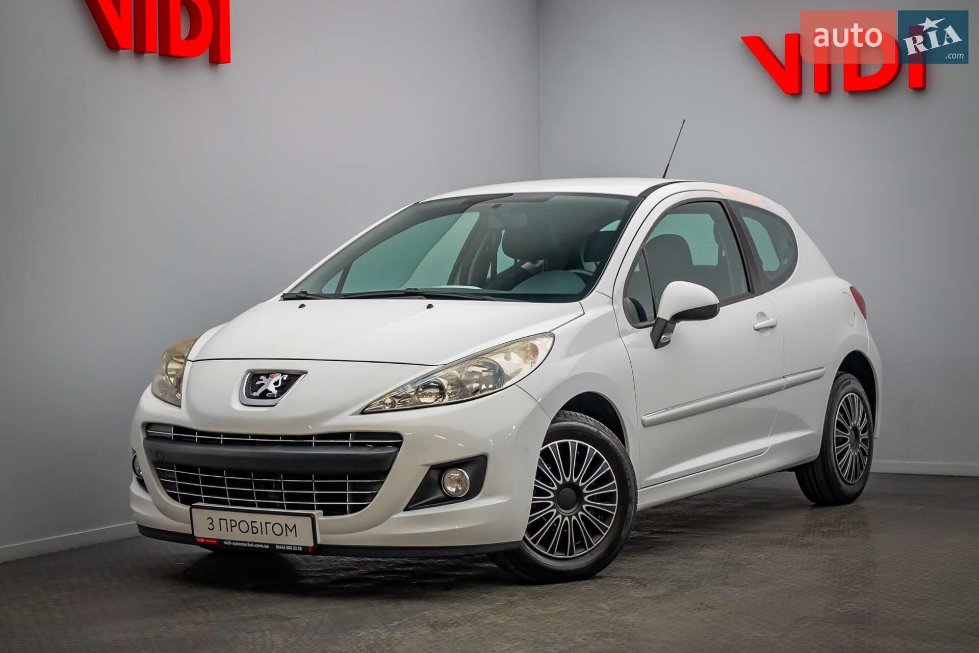 PEUGEOT 207 2011