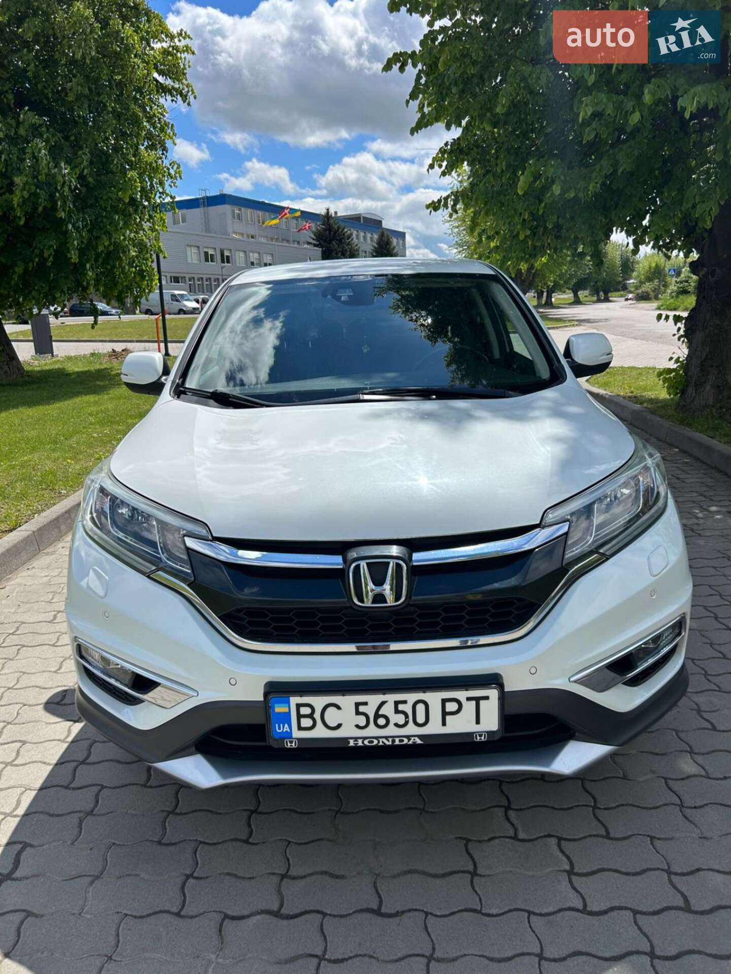 Головне фото звіту автомобіля HONDA CR-V 2015