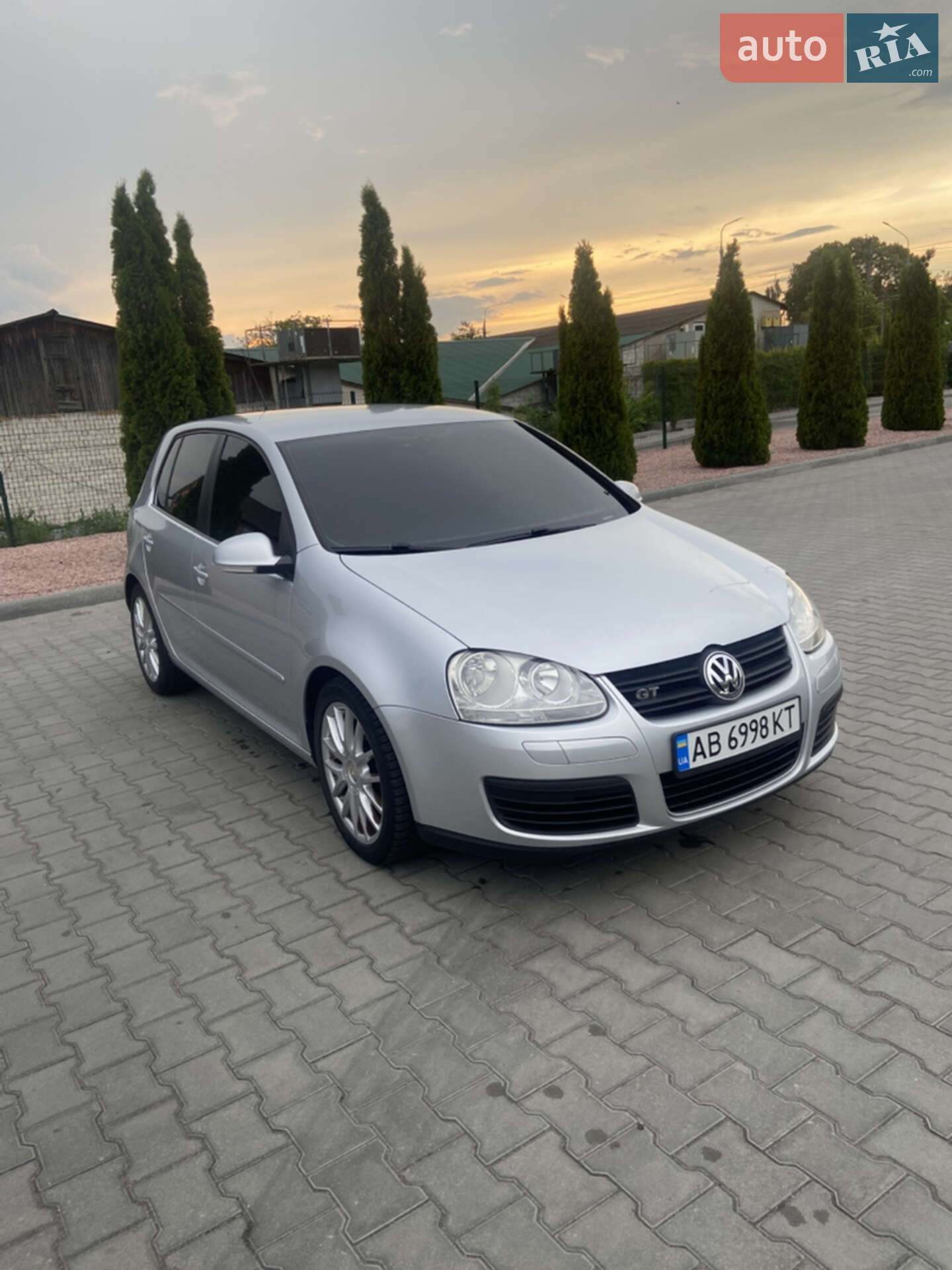 VOLKSWAGEN GOLF 2006