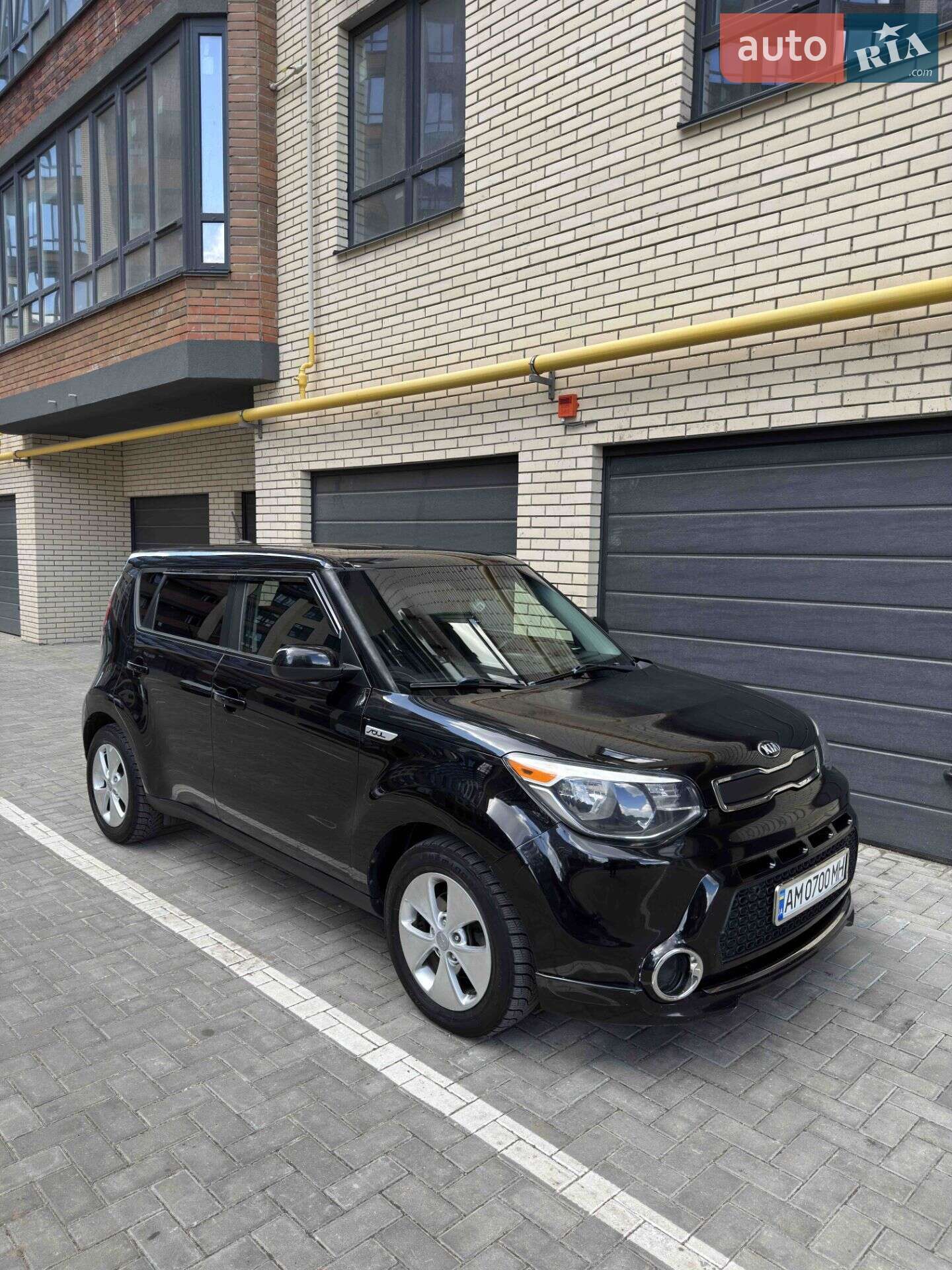 Головне фото звіту автомобіля KIA SOUL 2015