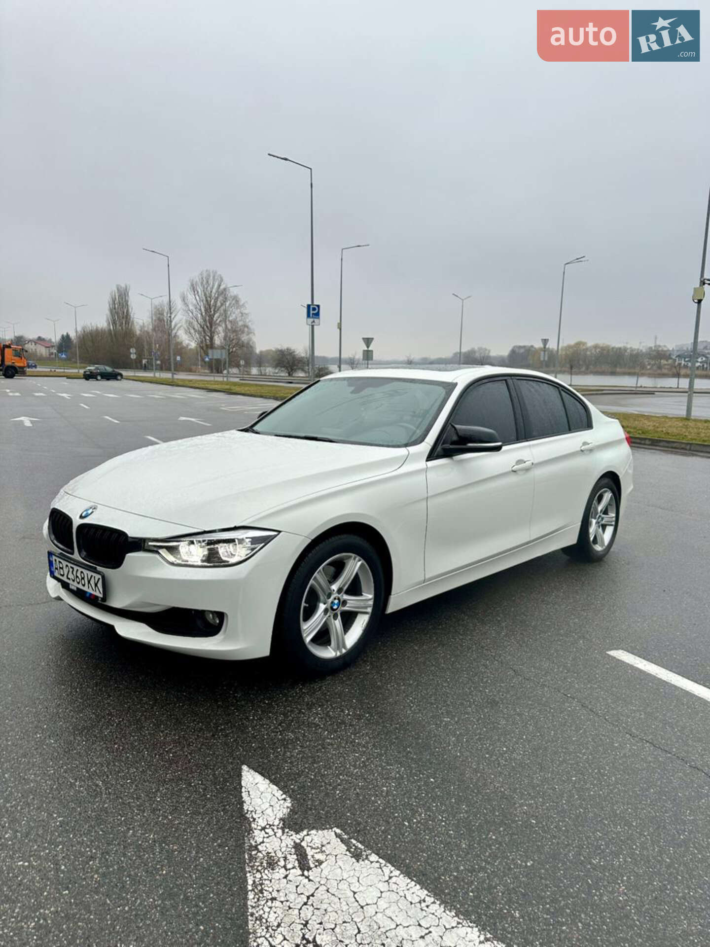 Головне фото звіту автомобіля BMW 328I 2014