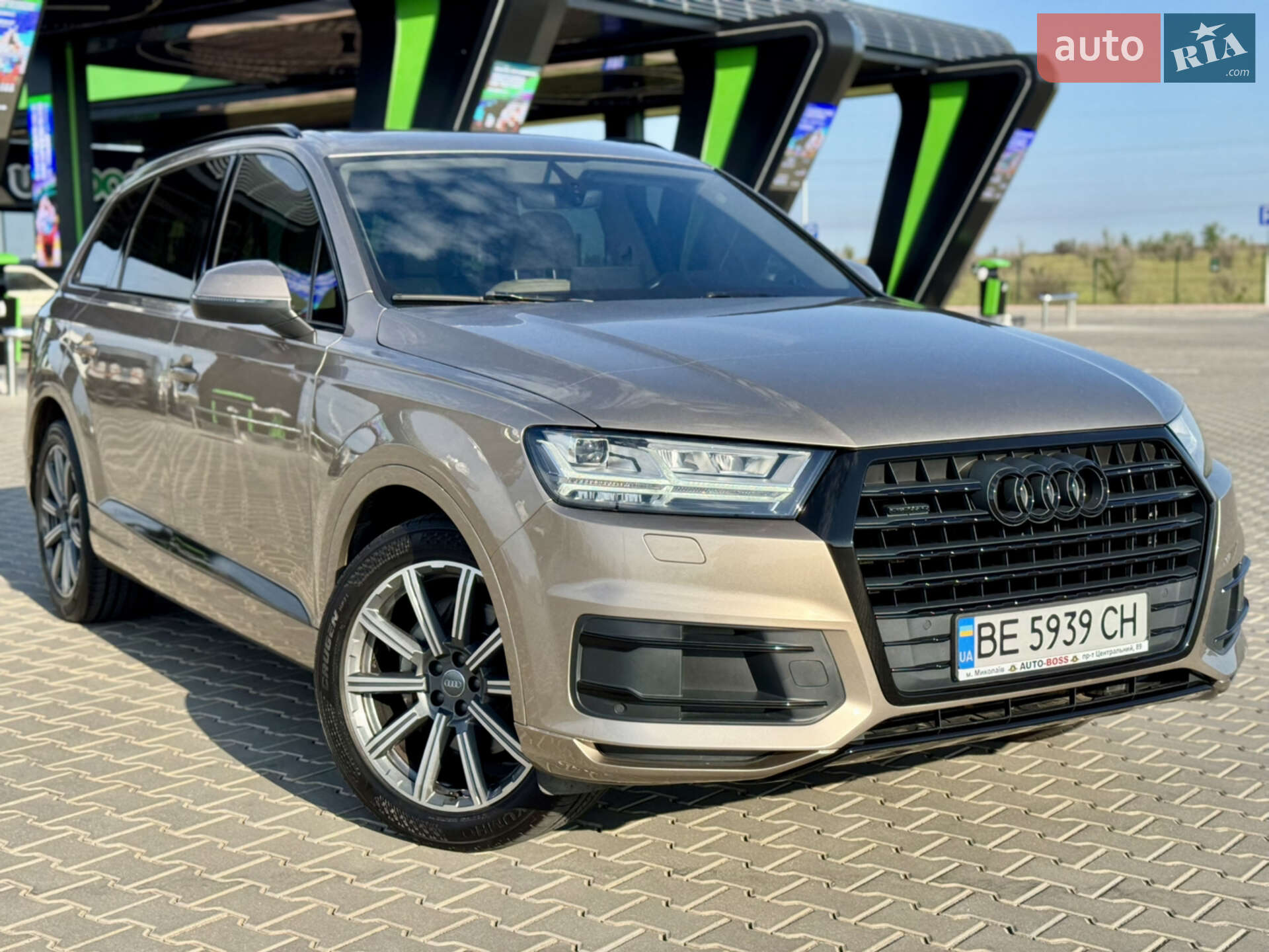 AUDI Q7 2018