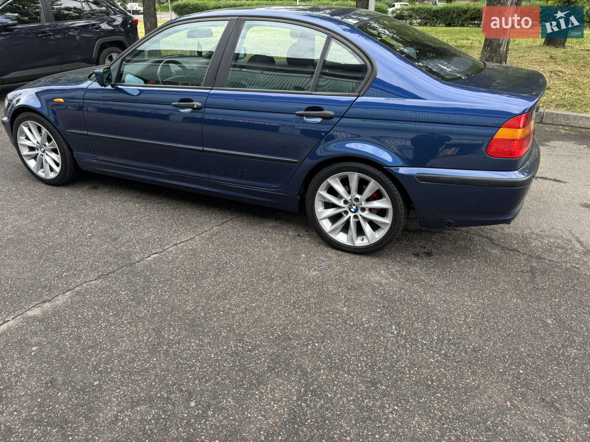 Головне фото звіту автомобіля BMW 318I 2004