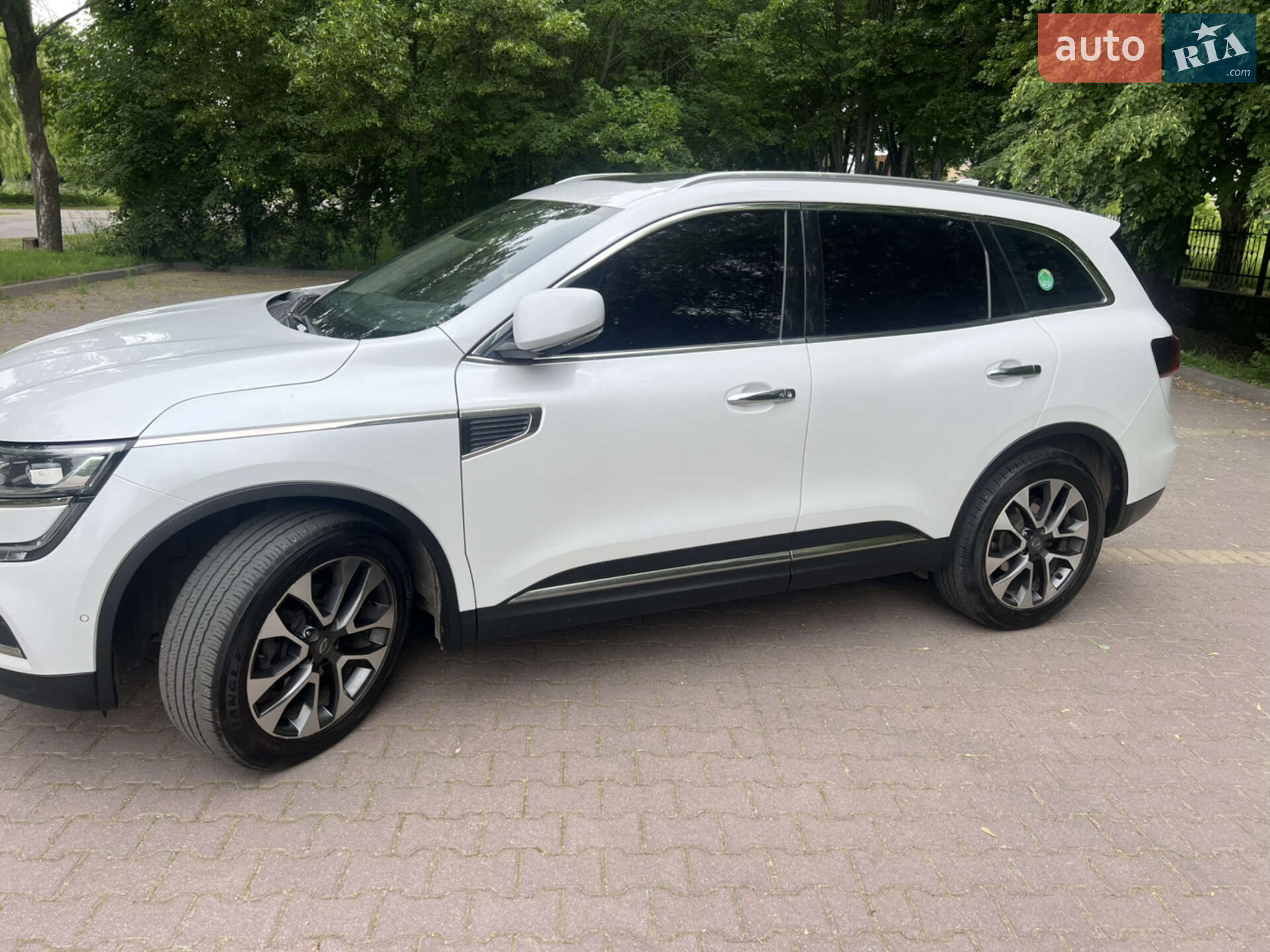 RENAULT SAMSUNG QM6 2017